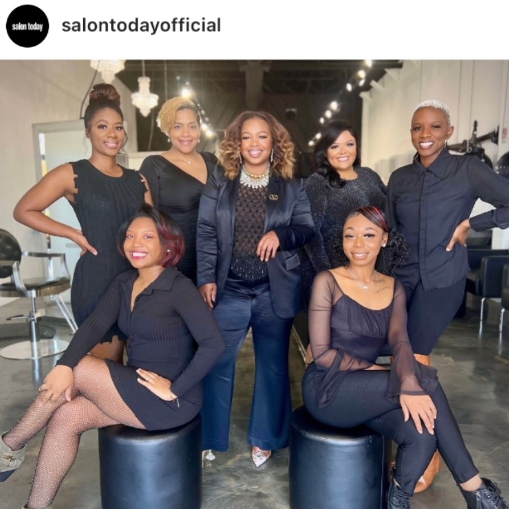 We are so excited to announce @hitexturehair has been named as a Salon Todays’s Top 200 Salon for Philanthropy for the Teen Texture Camp. Learn more about @teentexturecamp #top200 #hitexturehair #hitexturesalon #teentexture #salontoday200 #salontoday