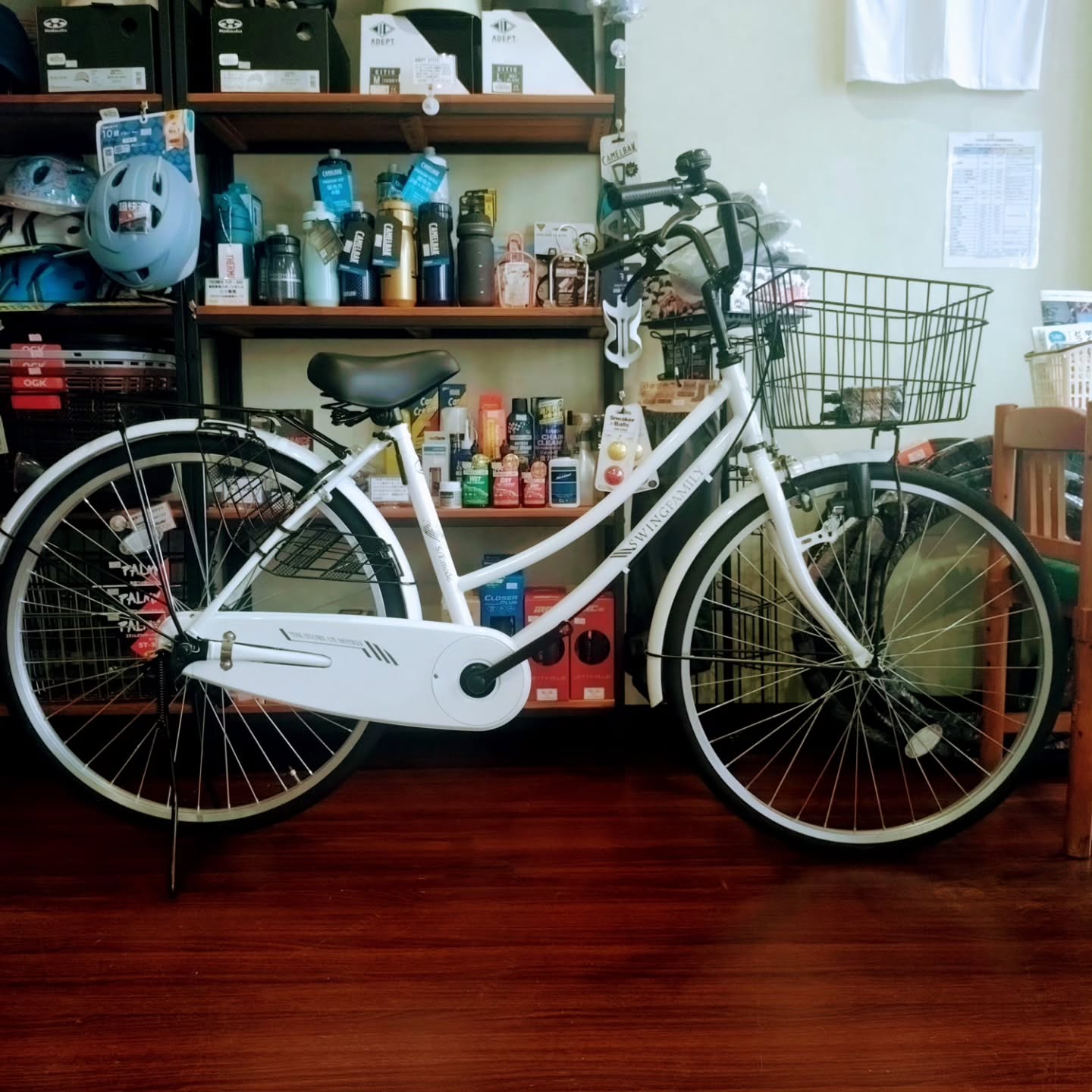 こんにちは✨️
普通のファミリーサイクル現品限り特価
¥19,800(税込価格)〜
26インチ(身長150cm〜)
シンプルなママチャリです🚲️
#出雲市自転車修理
#出雲市自転車店
#出雲市自転車メンテナンス
#出雲市自転車用品
#出雲市ママチャリ