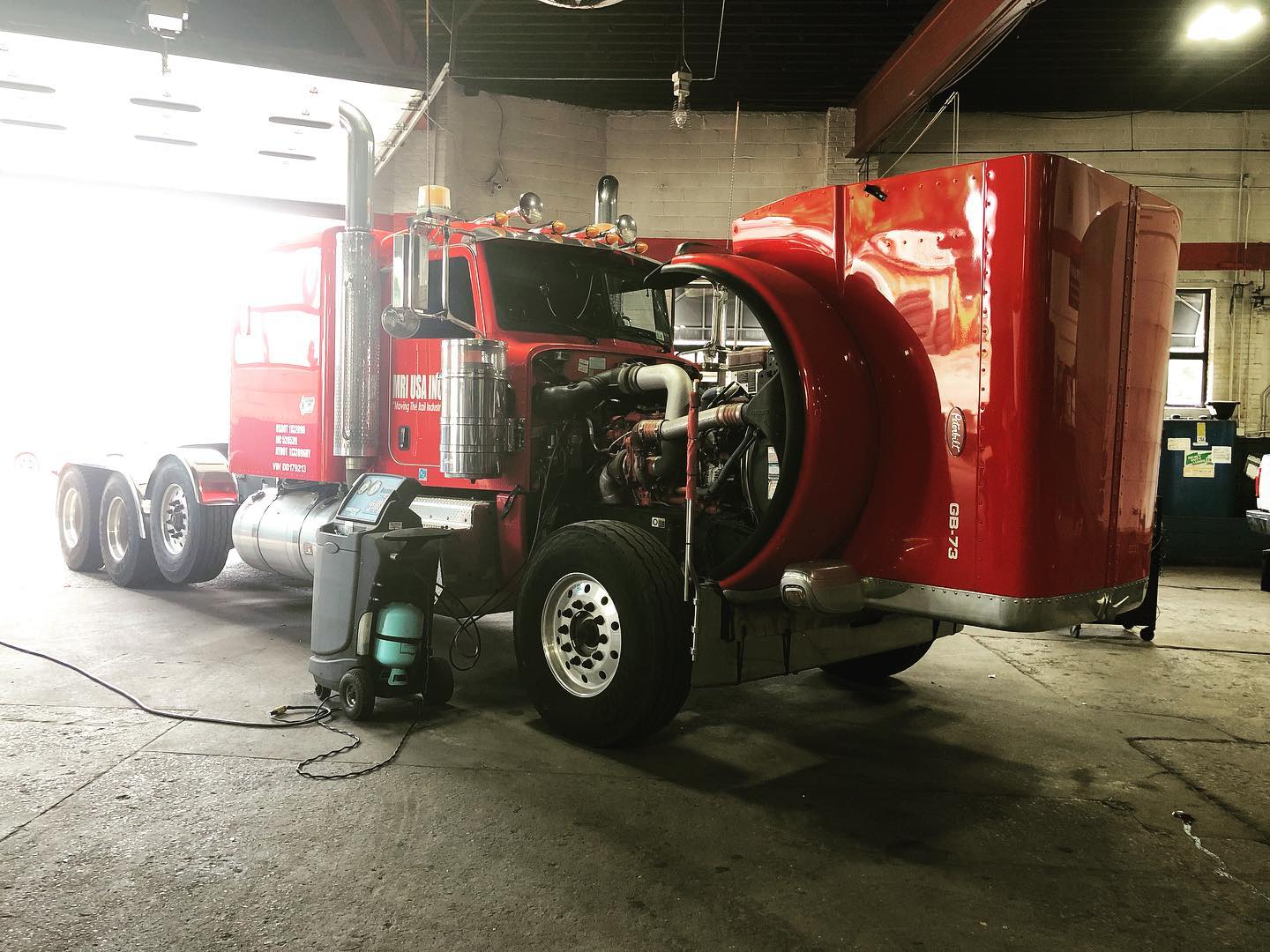 Big trucks come with big A/C systems and of course we service them all! #peterbilt #dieseltech #dieselrepair #truckrepair #tractor #nyc #yonkersny #heavymechanic