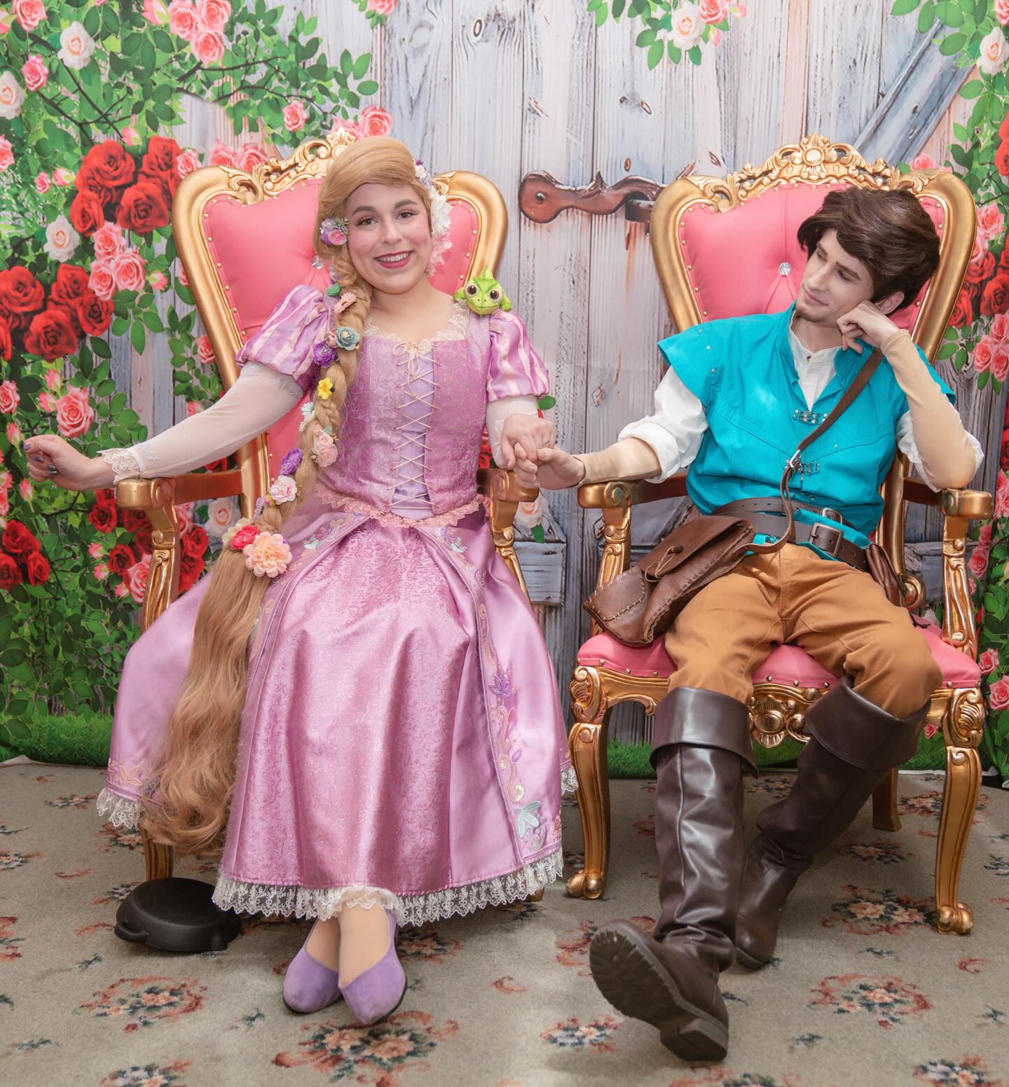 Gotta love the way Eugene looks at his favorite blondie💞 Happy Valentine’s Day!!💌✨
…
We didn’t do a Valentine’s story time this year, but maybe Raps & Flynn should still make their way to Olivia’s Dollhouse sometime soon?👀 What do you think??✨
…
Venue: @olivias4tea
Characters: @prestigeprincesses
Photo by: @shotbyalissa
…
#happyvalentinesday #vday #rapunzelandflynn #tangled #kidspartyideas