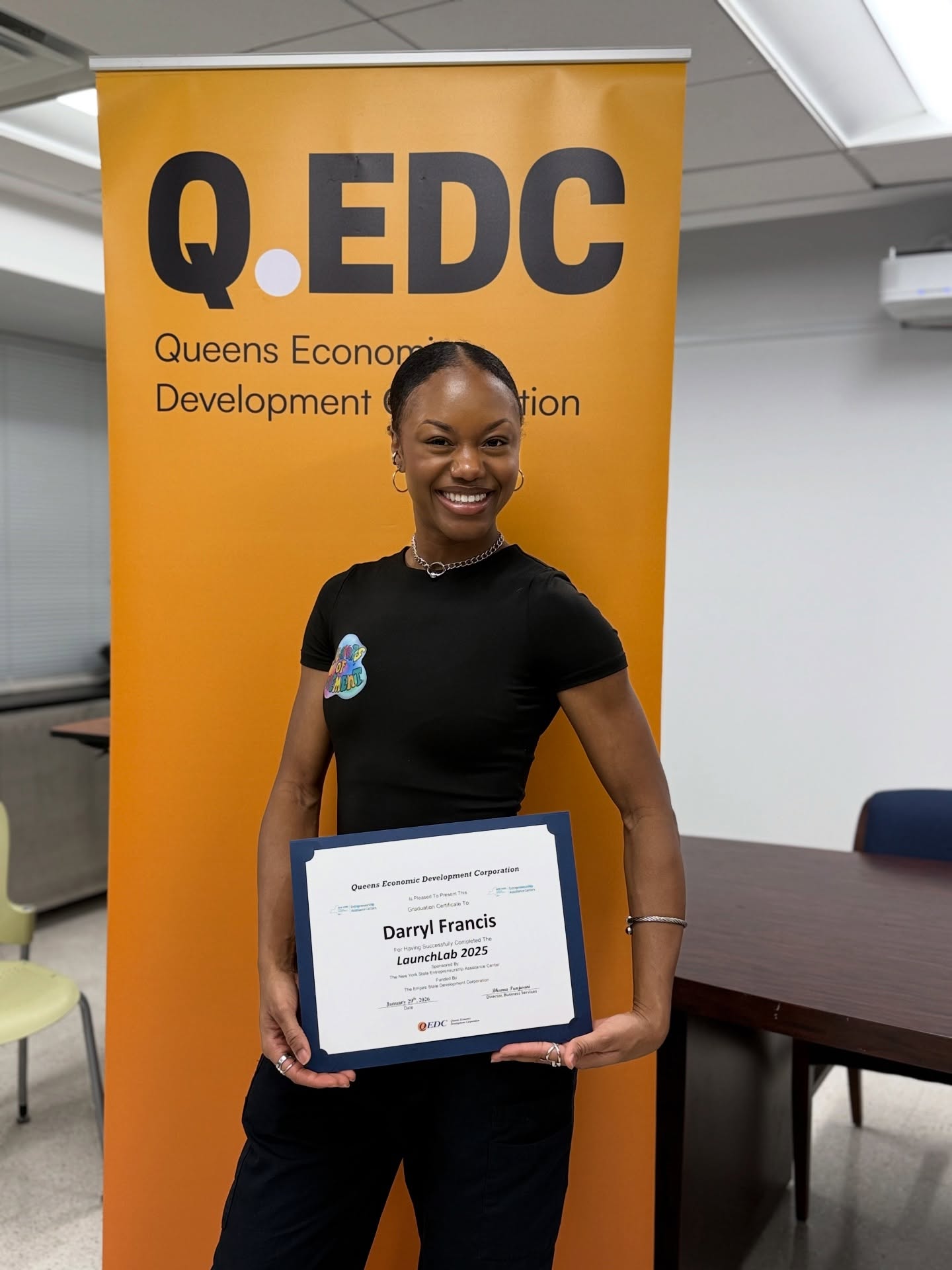 Yk QGTM 🤑 Congrats to our founder for graduating her latest business cohort!! @queens_edc
We’re coming for more Corporate, School, and other Agency contracts offering Play-based Movement + Wellness Programs 🌞
Helping you explore wellness & skill-building in a way that feels light, familiar, and even nostalgic. I think it’s time to invite more play, movement, and connection into your environment. You know where to find us! 🤸🏾♀️
#nycfitness #nycfitnesstrainer #nyckidsprograms #nycfitnesscoach nycwellness