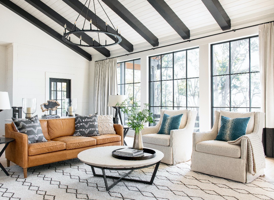 Wouldn't mind doing some Netflixing right here! It's the weekend y'all and I couldn't be happier. First week of digital learning conquered...not gonna lie...it was touch and go at times! photo: @kcharlottephoto photo styling: @onemoreforthewicked architecture: @annearchitecture interiors: @ardininteriordesign