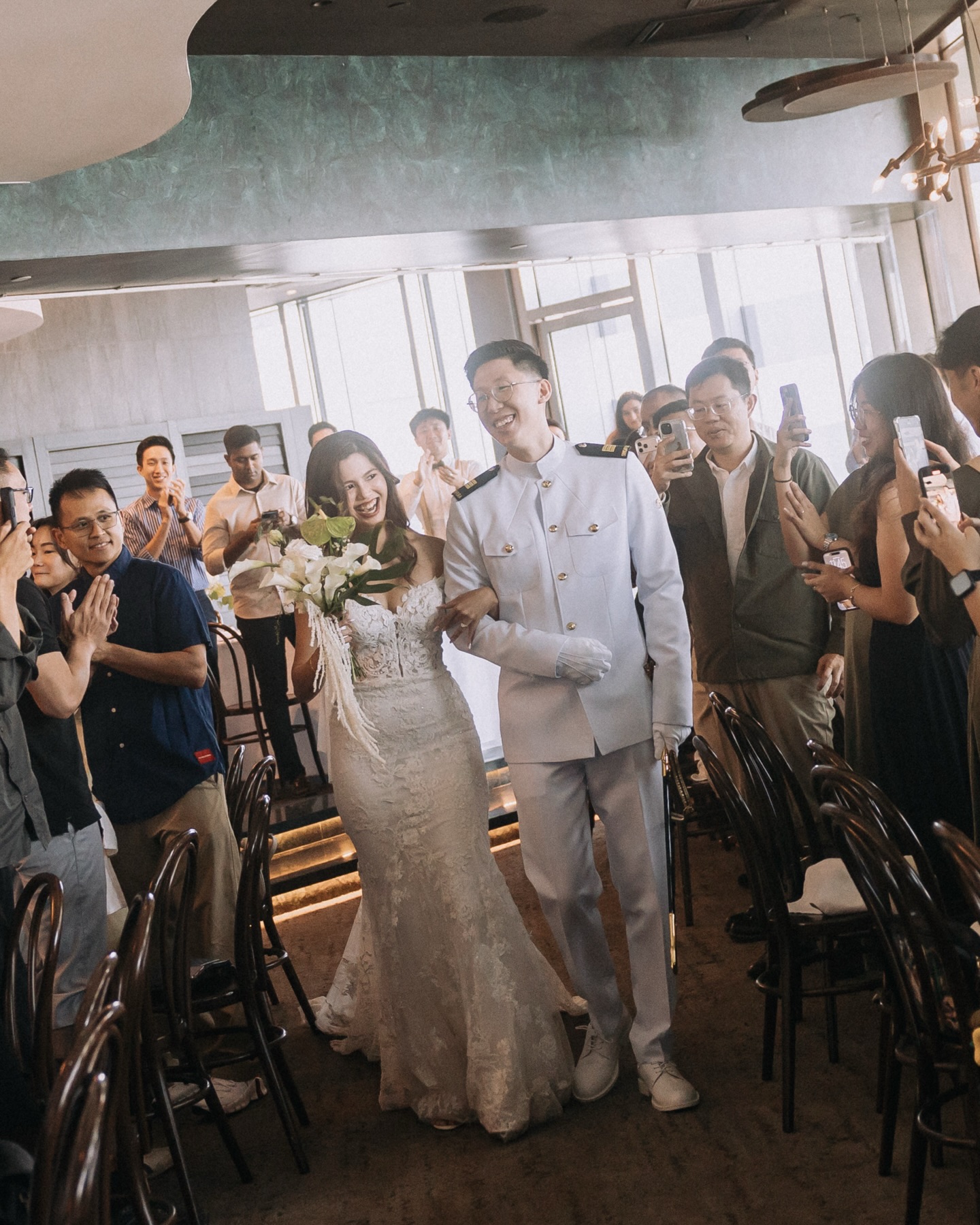 Celebrating the wedding of Gideon & Joyce.
•
pg/ @freddywongphotography
mua/ @devinawongso
venue/ @1arden.sg