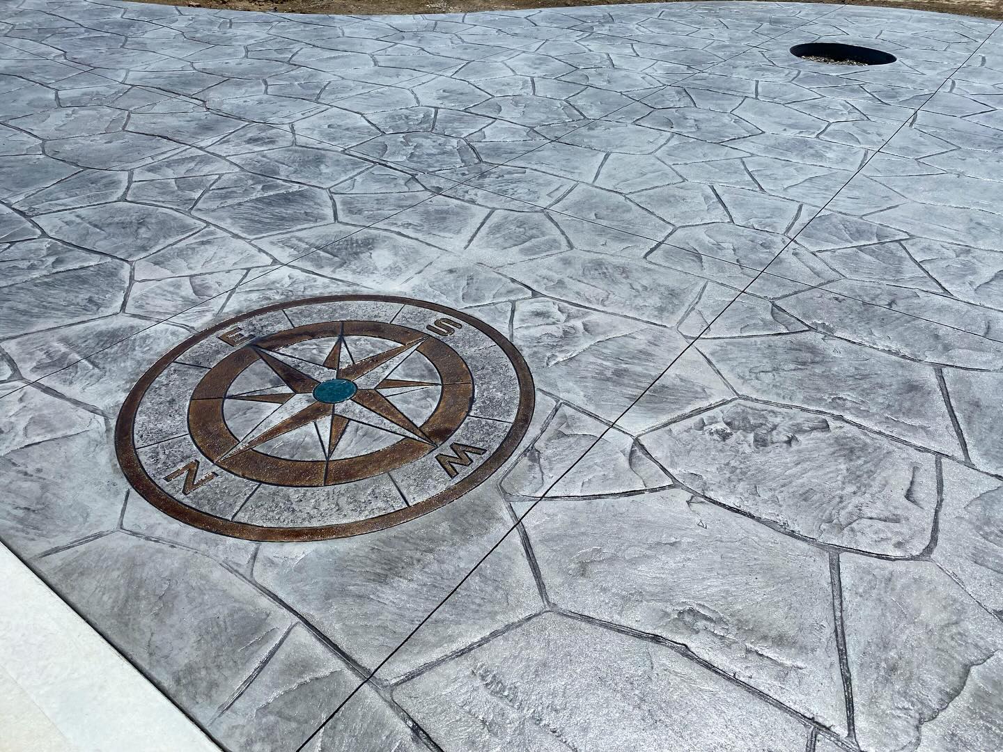 Time to upgrade your outdoor space with our Orchard Stone stamp pattern.
Get the beauty of natural stone with the durability and low maintenance of concrete. Patios, walkways, pool decks, or entryways — we bring craftsmanship that lasts.
Now booking spring projects! Message Amstutz Concrete today for a free estimate.
#stampconcrete #dsmconcrete #homeimprovement #dsmconstruction #dsmpatios