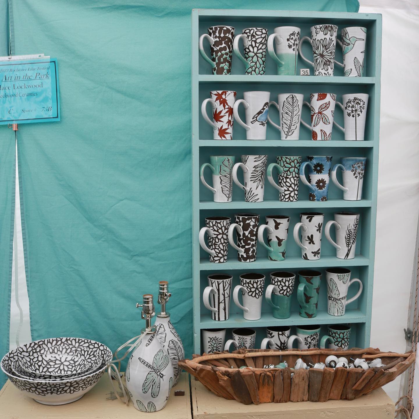 Thanks to everyone that came to The Lilac Festival last weekend! 🤗 It was a great start to the season. Next up Allentown..
#mugshotmonday #potterylove #ceramics #ceramiclamp #handmade #artfestival #contemporarycraft