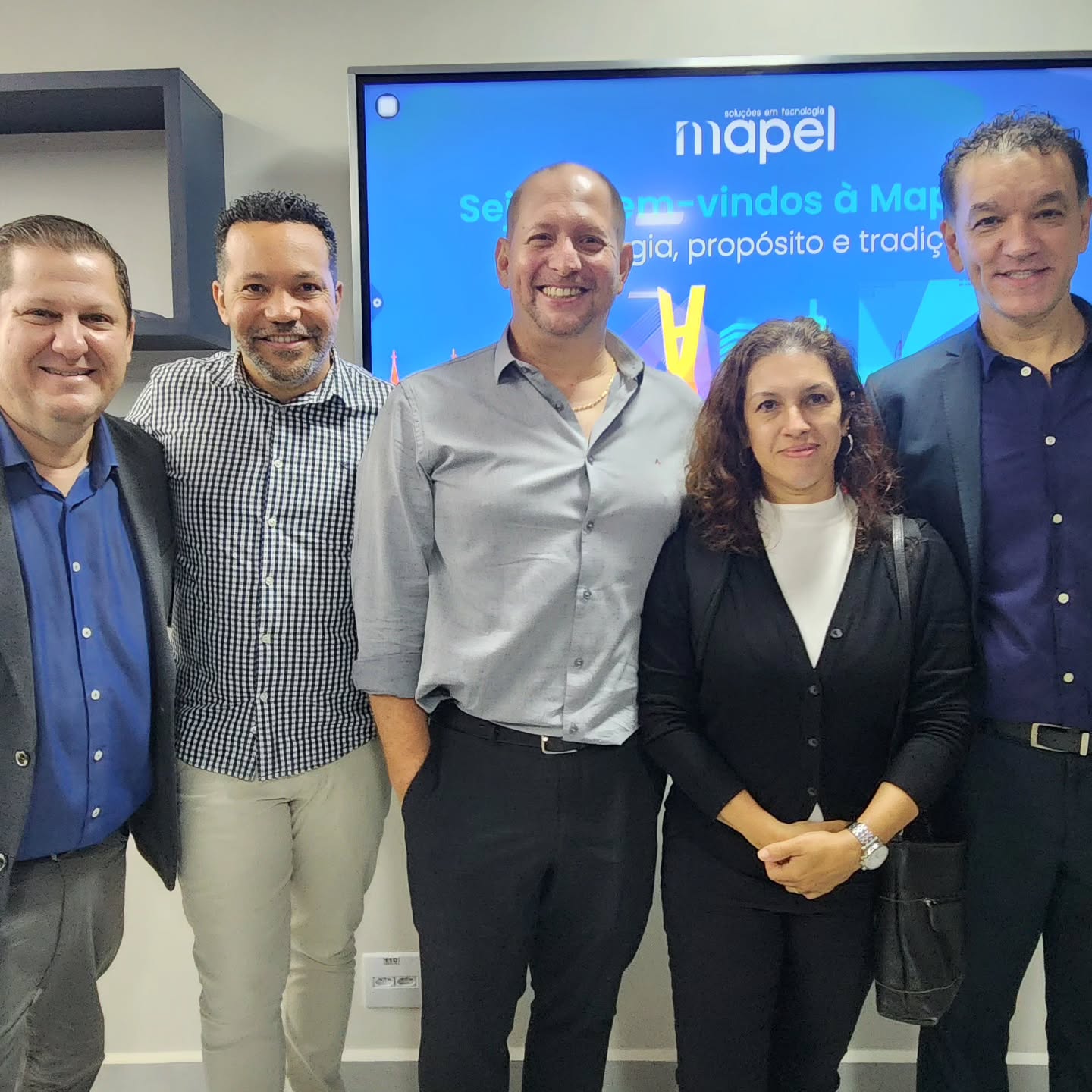 Nosso diretor André Giannobile e a secretária executiva Viviane Rafacho prestigiando a inauguração da filial São Paulo da Mapel Soluções em Tecnologia , na Vila Prudente.
Parabéns a todo o time Mapel pelo projeto!
#Abiea #Mapel #inauguração
