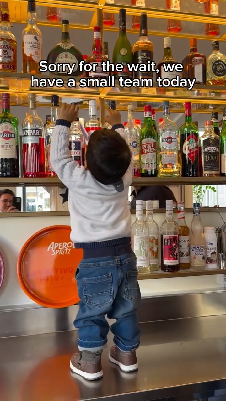 We have a small team today, sorry for the wait 🤷♂️👶
#zurich #switzerland #aperitivo #bar #italy