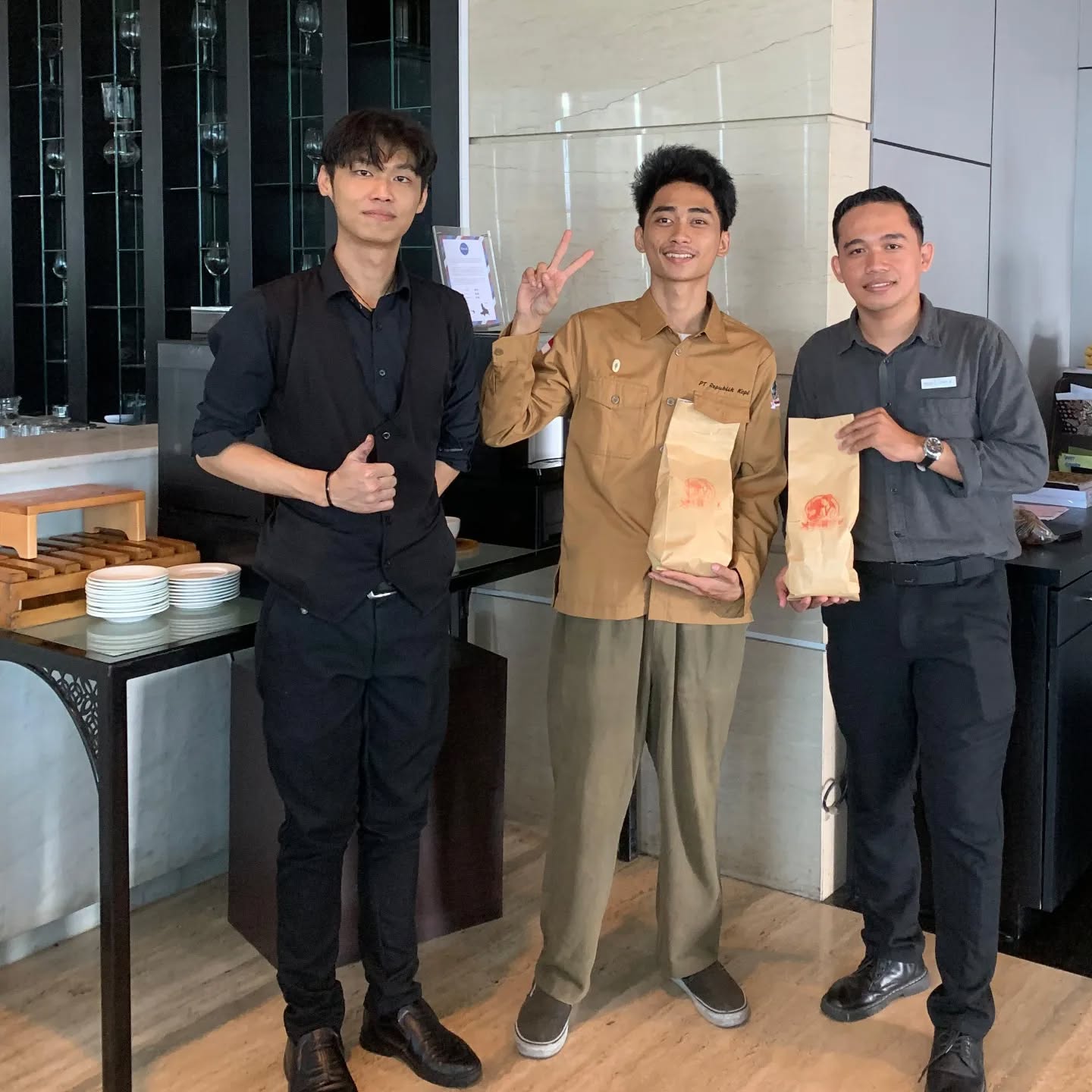 Weekly visit and maintenance to Melia Hotel Makassar @melia_makassar. Team F&B Melia luar biasaaa 🙏