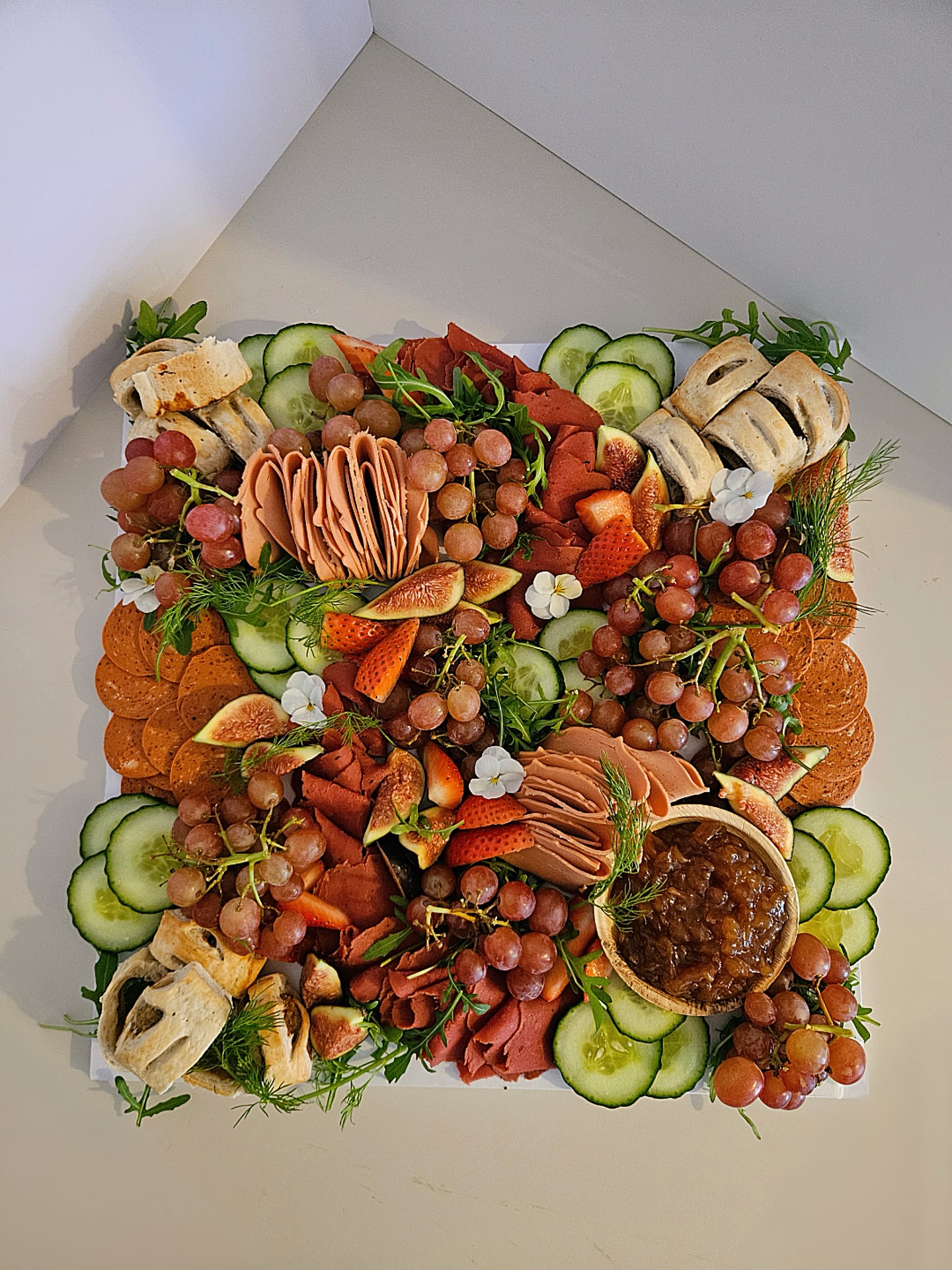Vegan 16x16” Grazing Platters 🌱
Vegan Deli Platter
Vegan Cheese Platter