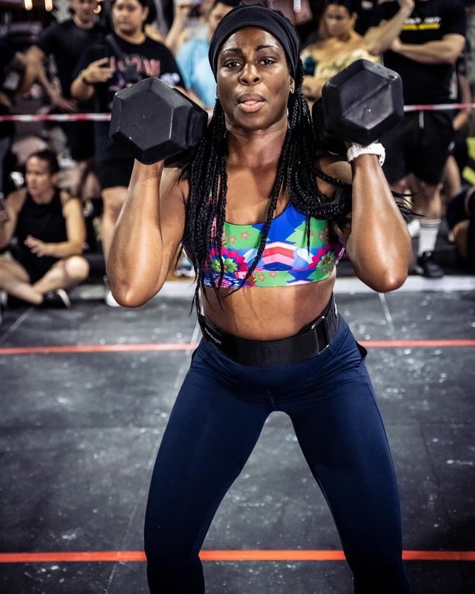 @stellaannborland rocking our Thalia crop top 🙌on her CrossFit comp and she is getting ready for another comp next Saturday 🙌💪🏻