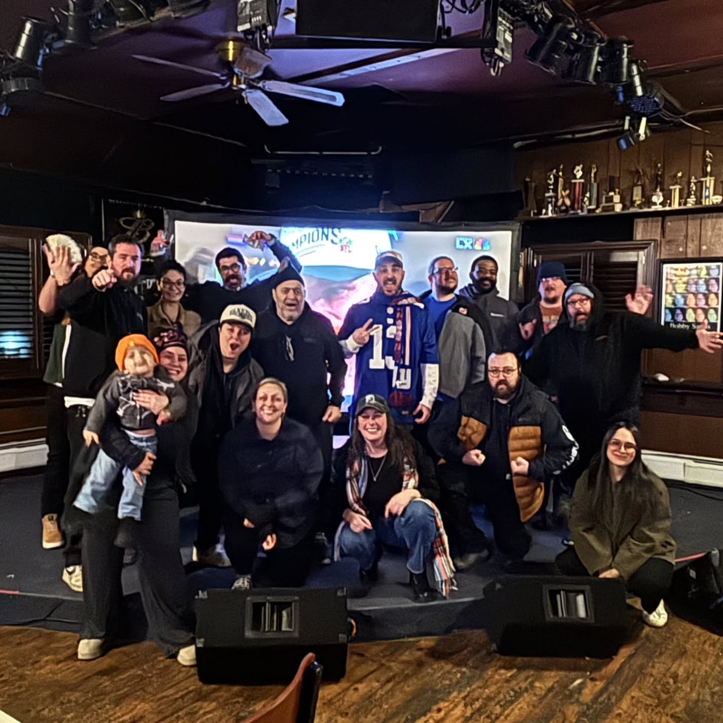 Kicked off the winter season with another epic Super Bowl watch party at @tierneystavern ! 🏈 We love creating traditions that bring community together 🎉
To plan your next big screen event, click our link in bio 🔗 or call/text 973-506-9373 📲 Our 2026 booking calendar is now open on our website! 🗓
#backyardcinemas #movienight #watchparty #montclair #tierneystavern
