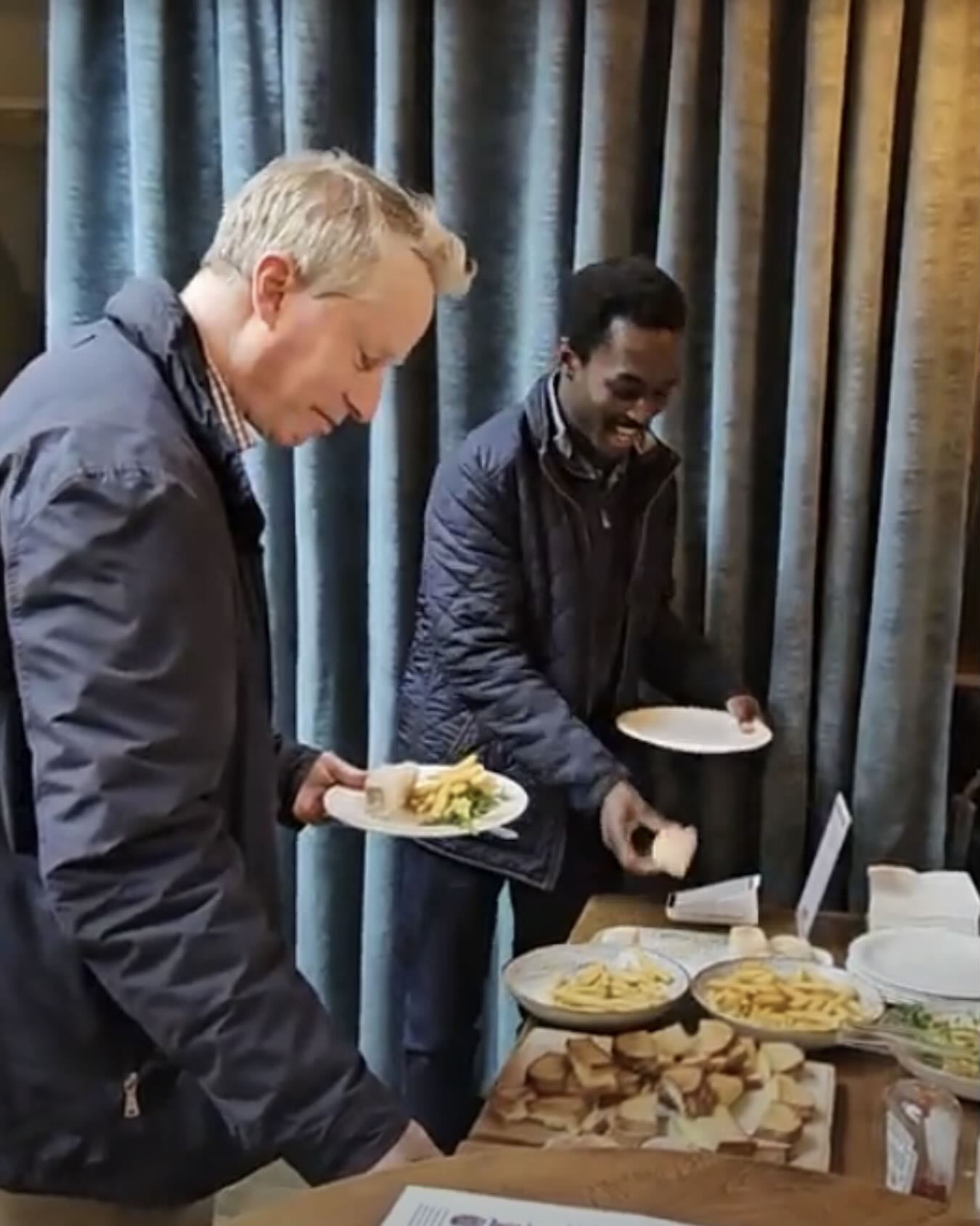 Food? ✅
Fellowship? ✅
Faithful Bible teaching? ✅
Fits into a lunchbreak? ✅
Check out your nearest lunchtime talk: gospelatwork.org.uk/map
#lunchbreak #christianity #london #bibletalk