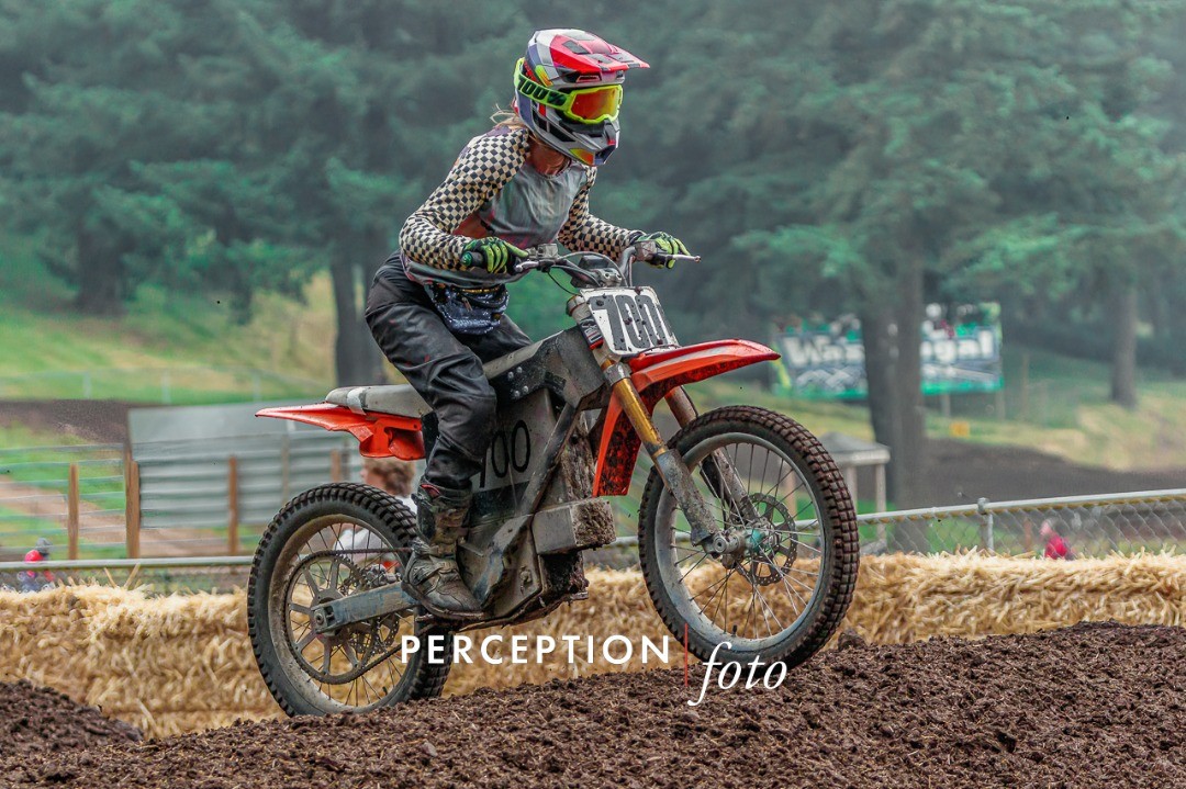 Washougal Mx Park 07-02-2022
#washougalmxpk #washougalmx #washougalmxtrack #washougalseries7 #mikebell #pnwmx #pnwmotocross #pnwmoto #motocrossphotography #motocrossphotographer #motocrossphoto