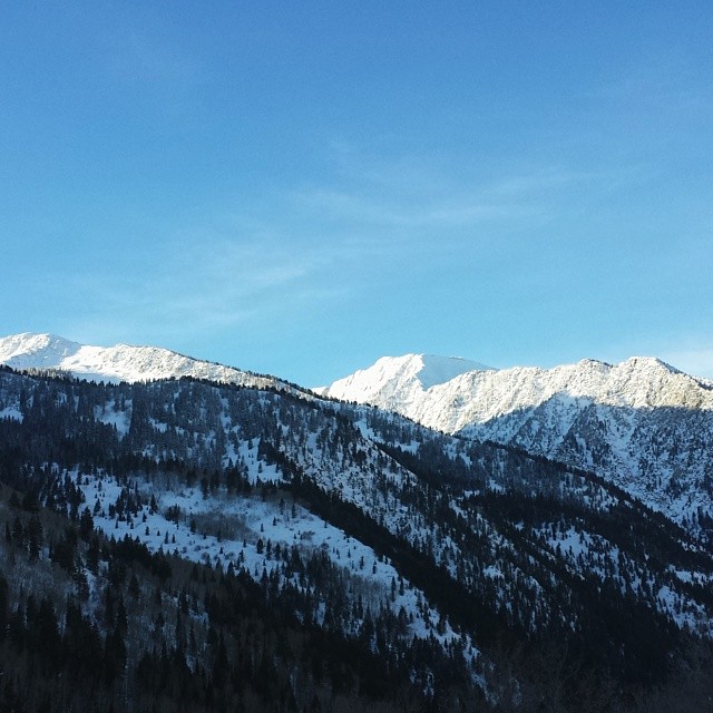 #utahgram #utah #utahmountains #wasatchmountains #winter #snow #skiing #snowboard #littlecottonwoodcanyon #sundancefilmfestival #sundance14