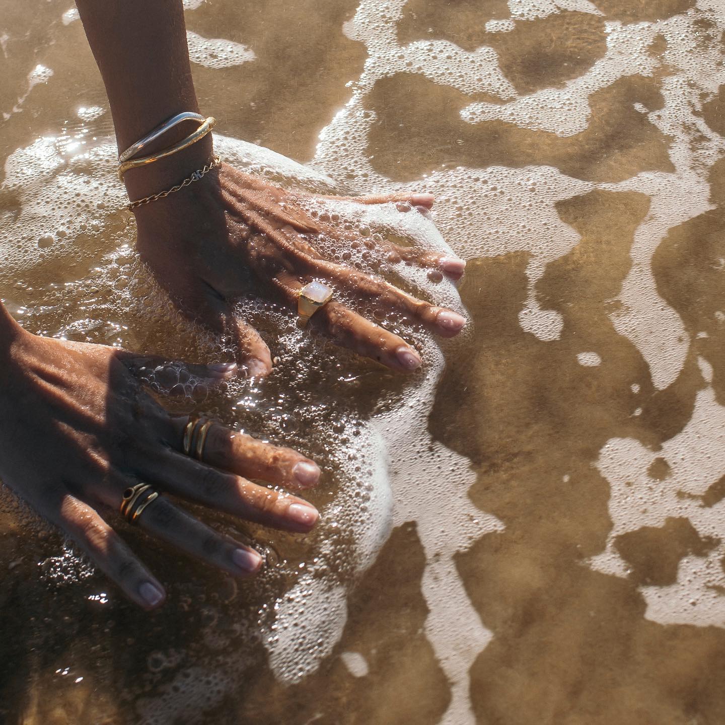 The new summer collection worn by @yazzabell
Handcrafted in the Munich studio @williamwotzjewelry @william_wotz