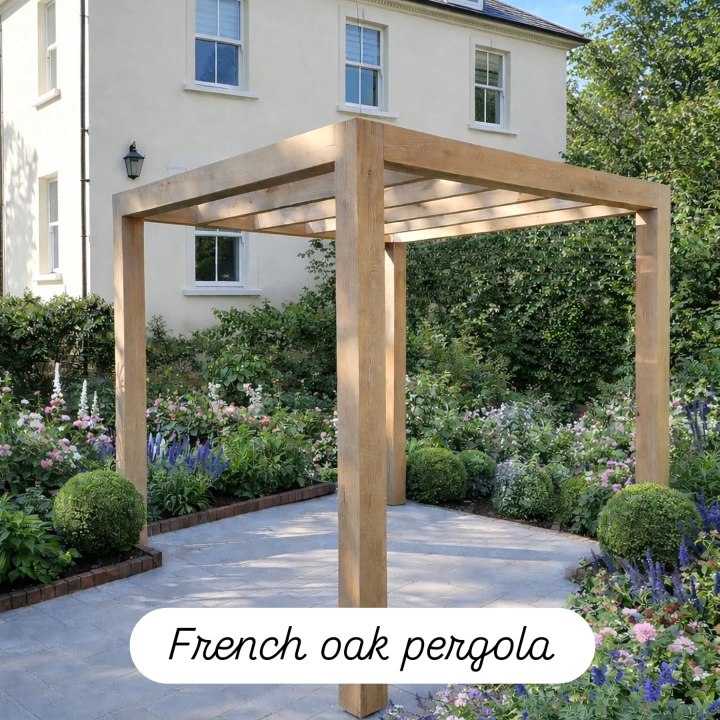 Our French oak pergola 2.5m x 2.5m with 150mm x 150mm posts and bearers.
Can be made different sizes.
#oak
#garden
#london
#gardenideas
#gardeninspiration