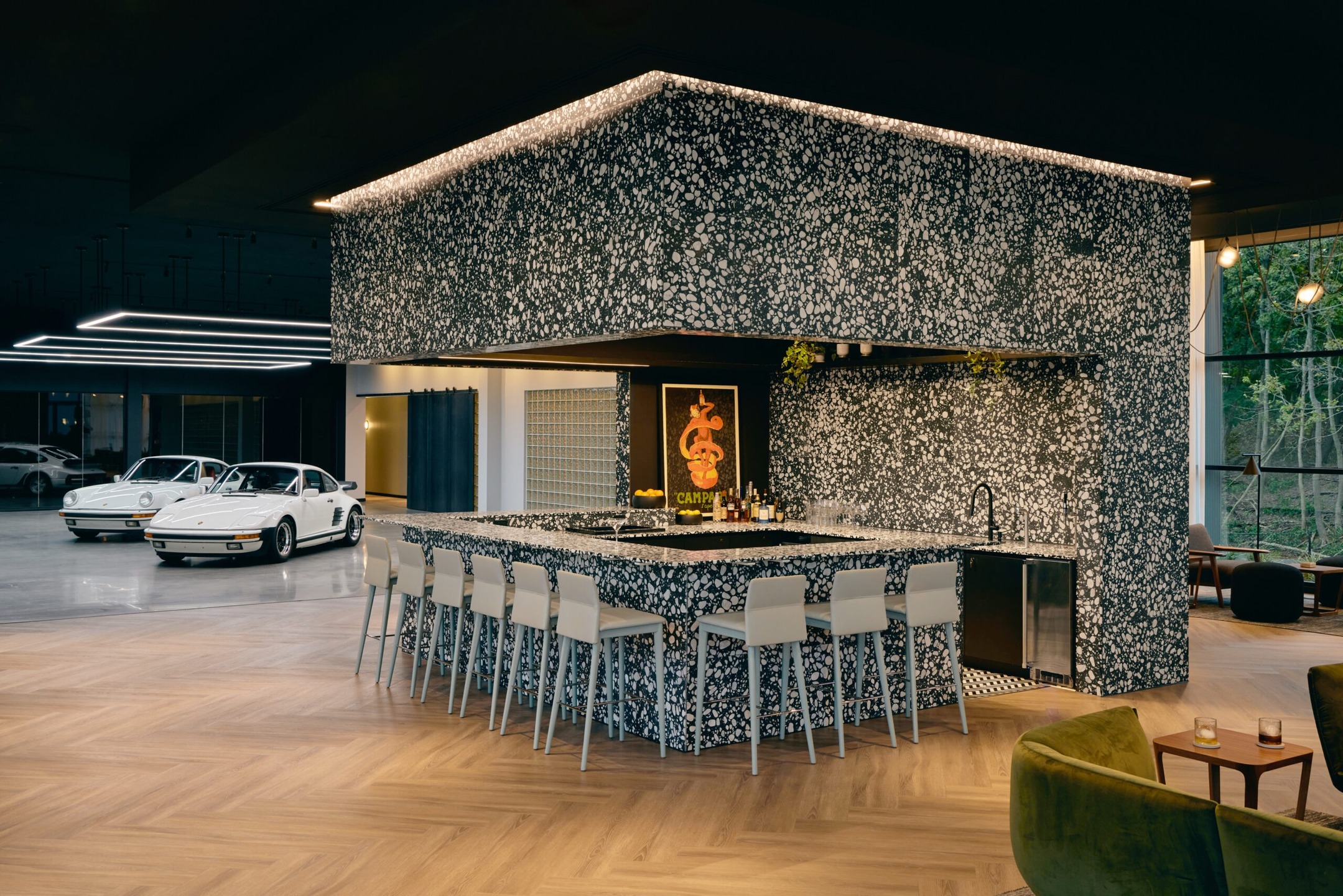 ~SCC
-
-
Custom millwork and seamless terrazzo-wrapped surfaces come together to create a bold, modern coffee bar centerpiece....
-
-
-
#custom #carpentry #coffeebar #customwoodwork