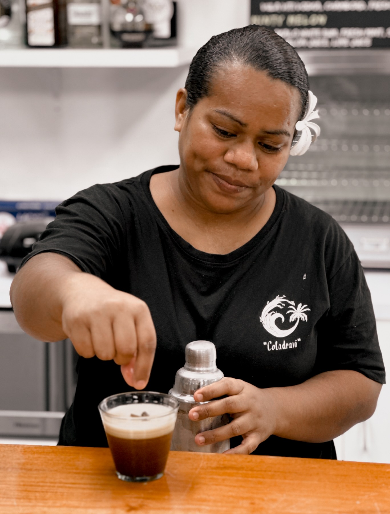 Don’t miss out on our amazing cocktails, available at our Nadi shop.
After a long day at work, this is exactly what you need. 🍹✨
.
.
.
.
#fiji #fijislands #smallbusiness #localbusiness #cocktails