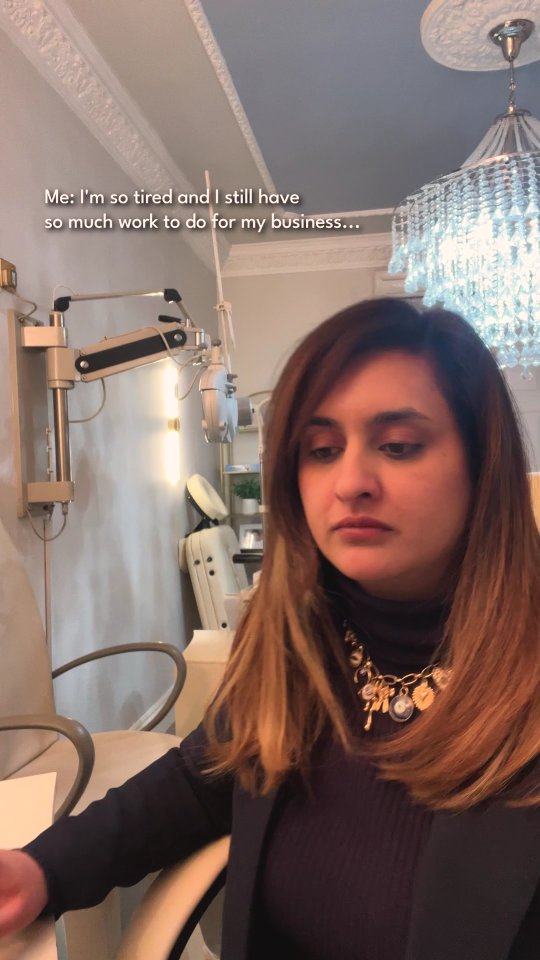 POV: You’re tired… but you’re living the life your younger self dreamed of 🥲✨
Growth isn’t easy but it’s worth it. ❤️
burnout recovery, women in business, mental fitness, entrepreneur life, resilience, growth mindset