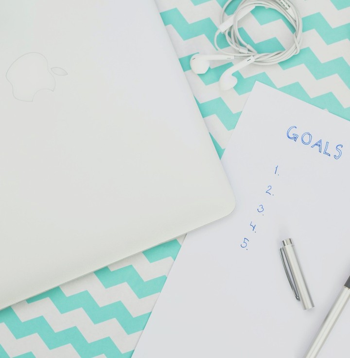 Setting realistic goals is essential to success. Help your #youngentrepreneur break down large goals into smaller achievable tasks to make progress. #entrepreneurship #kidpreneurs