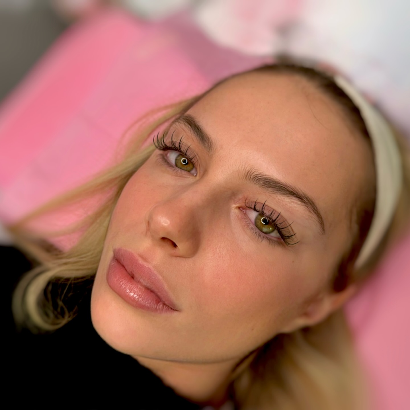 Pose Animé Set – girly mood 🎀
• Cils Tdance 💕 Code -10% « regard »
#lashes #extensiondecils #lashextensions #montreal #lashmontreal