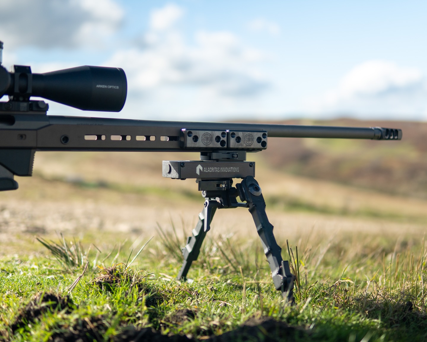 The LRD is a one of a kind recoil management device, ensuring that recoil tracks in a linear fashion and returns to battery automatically. The LRD is changing the way we shoot, whether you use a moderator or a muzzle brake. Returning to your desired sight picture is a must when getting effective rounds down range.
Find out more about the LRD here by following the link in our bio.
#longdistanceshooting #shooting #TargetPractice #deerhunting #HuntingGear