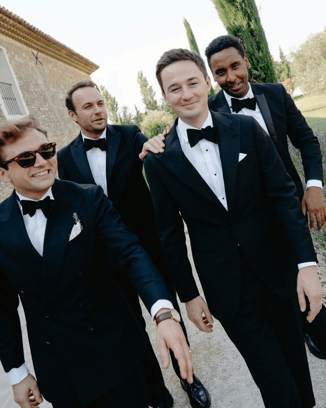 Men are in the spotlight today! ✨
@mc2monamour_paris @le_petit_roulet @julie.riviere.photo @les_fleurs_de_ninon @charlenedolomaquilleuse
Wedding planner Paris - mariage - wedding - organisation de mariage - mariage en Provence - just married - wedding planner Paris - groomsmen