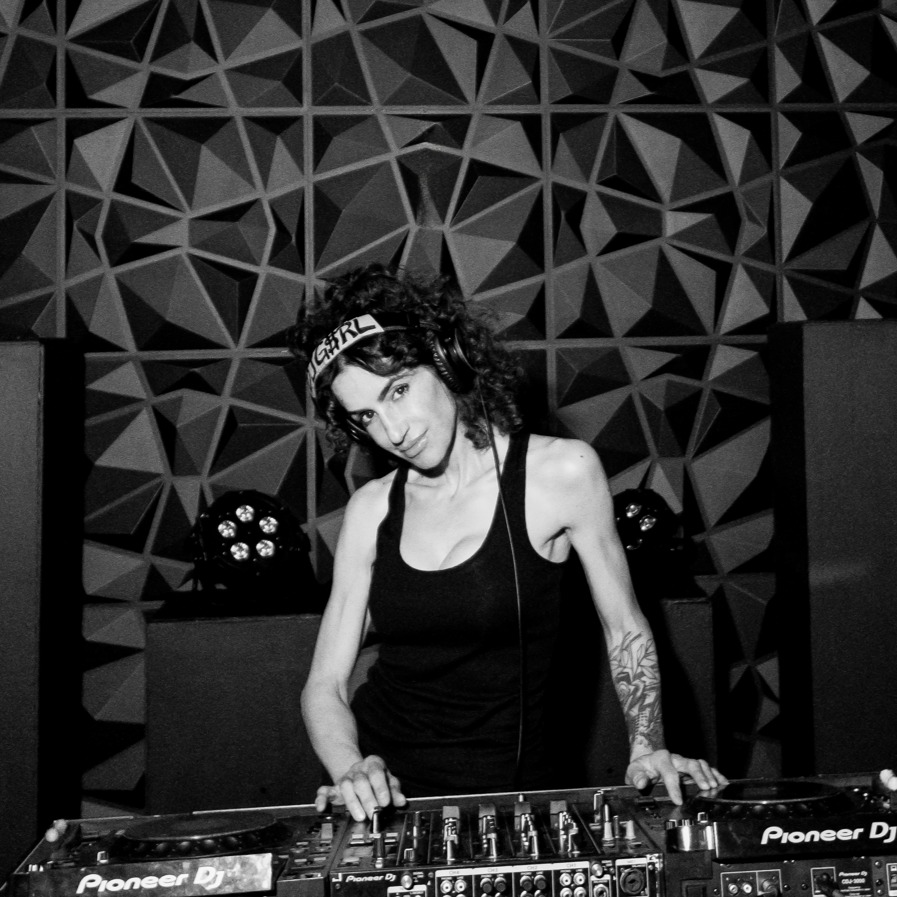 So thankful for the people I get to work with. Check out what they’re saying at 👉 djgirlparty.com.
#djgirlparty