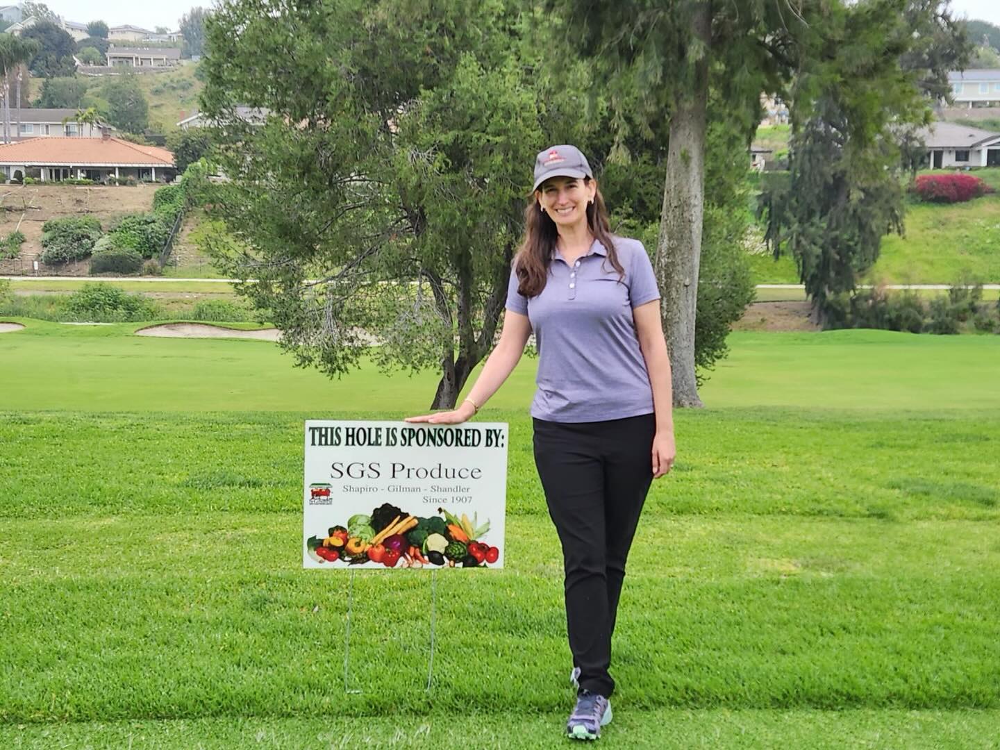 ⛳️ Talia Shandler, representing SGS Produce, was proud to support the @superafoods scholarship fund this week at their golf tournament! ⛳️