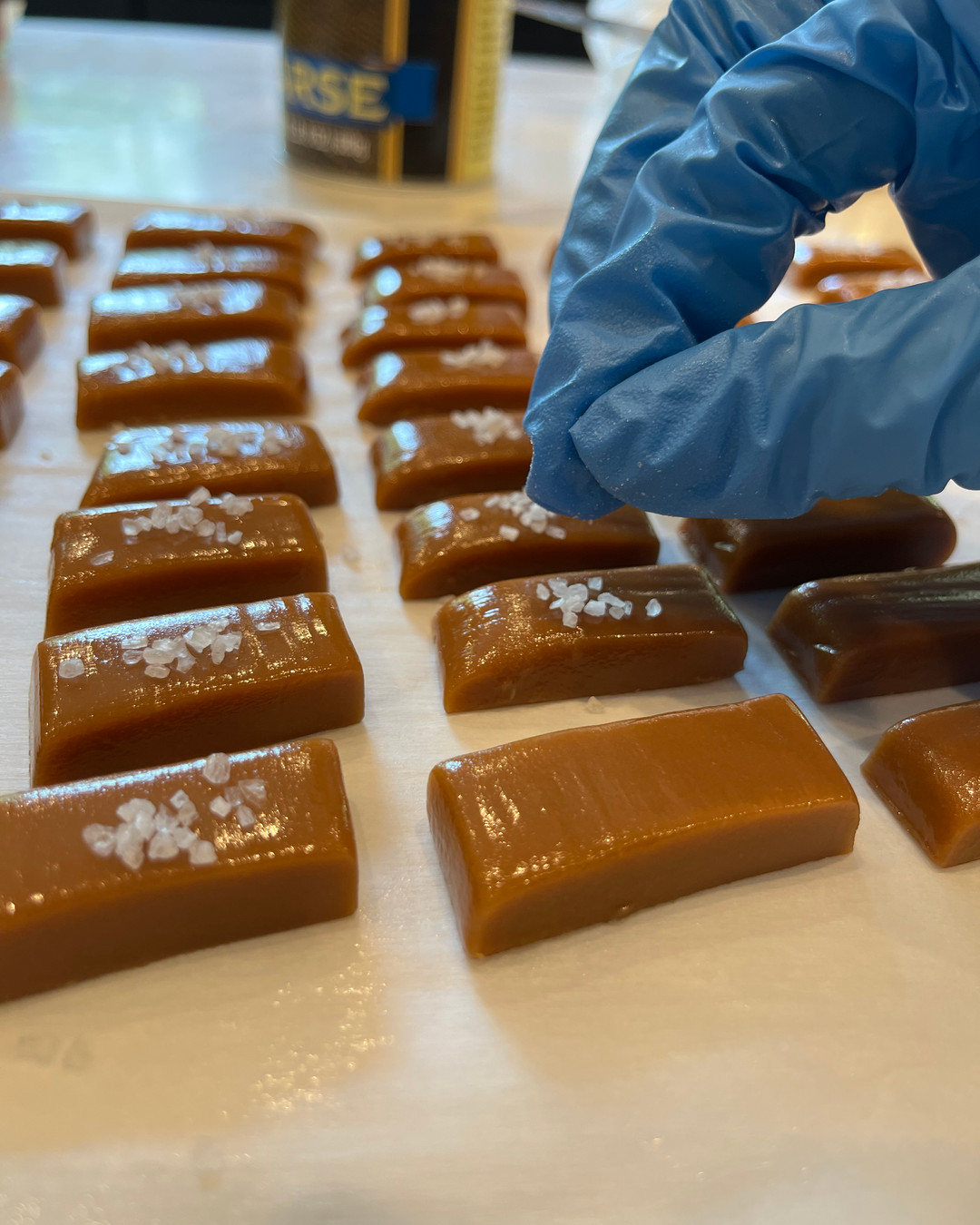 Meet our signature Sea Salt Caramel — always handcrafted and perfected with slow, small-batch technique. It’s warm, nutty, and finishes with a clean Mediterranean sea-salt lift. I love pairing it with espresso or a bold cheese for a surprising sweet-salty duet. Perfect as a thoughtful gift or a luxe treat at celebrations. Link in bio ✨🍮🍫🍯
What would you pair it with? Tell us below!