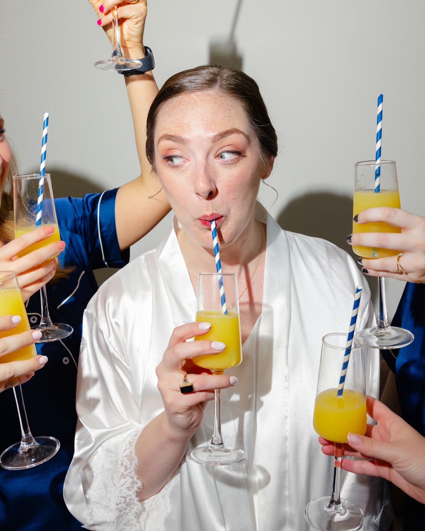 Andrea & Aaron and some cutie moments from their wedding day that made me smile 💛
For their engagement session we hung out at their house with Frank (their cat) (obviously I was thrilled) and went to Raleigh Times for mozzarella sticks. From the beginning, they just wanted photos that felt like them. Getting to know and watch them through that session, and eventually the wedding day, was really special. Their joy together is just magnetic!
Swipe to the end for a favorite Frank photo 🤭
@melroseraleigh
@southernoakevents
@emilyfryphoto
@reignbeautync
@discoboxx
@mulinoitaliankitchen
@fallonsflowers
@curatedeventsraleigh