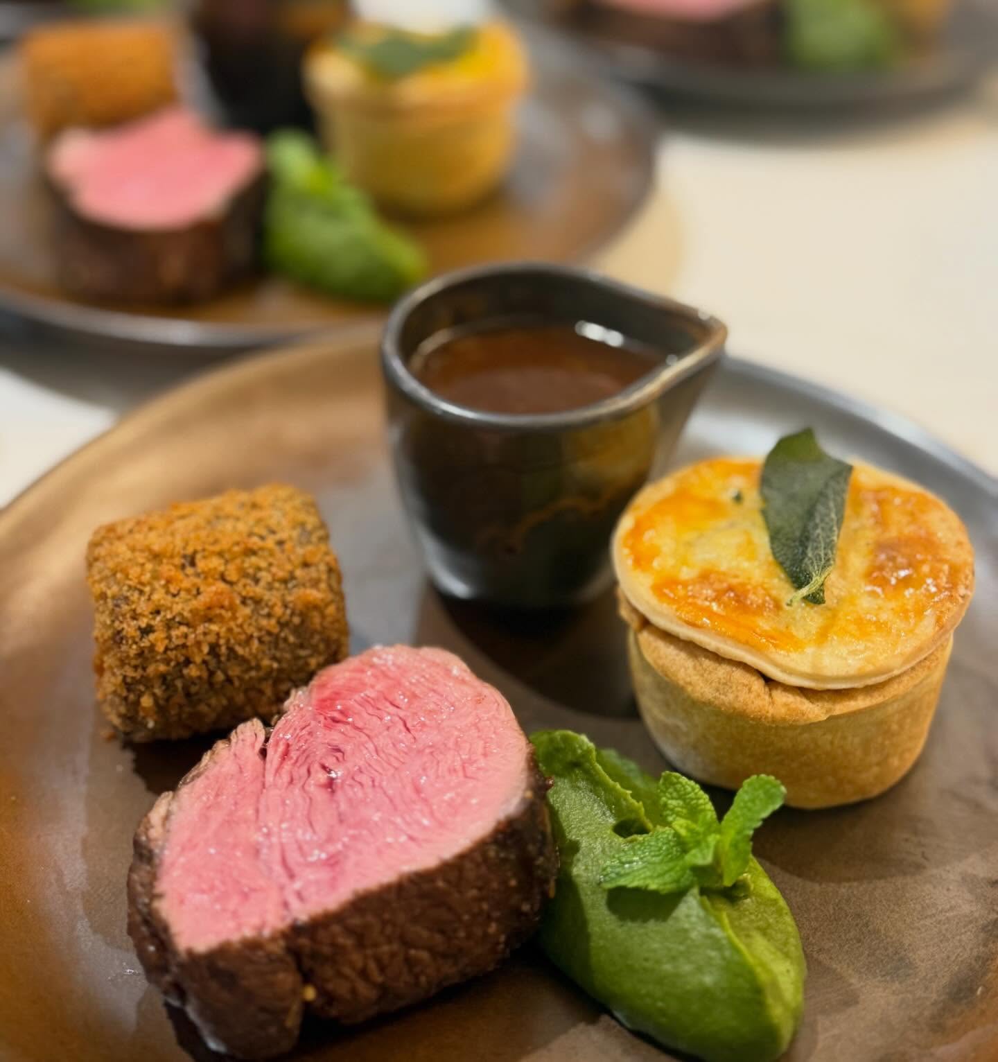 Seasonal Spring Menu 🌷
Local Produce - In Season - Intense Flavour
Our celebration of English Spring Lamb is back! 🐑
Available from 1st March 2026.