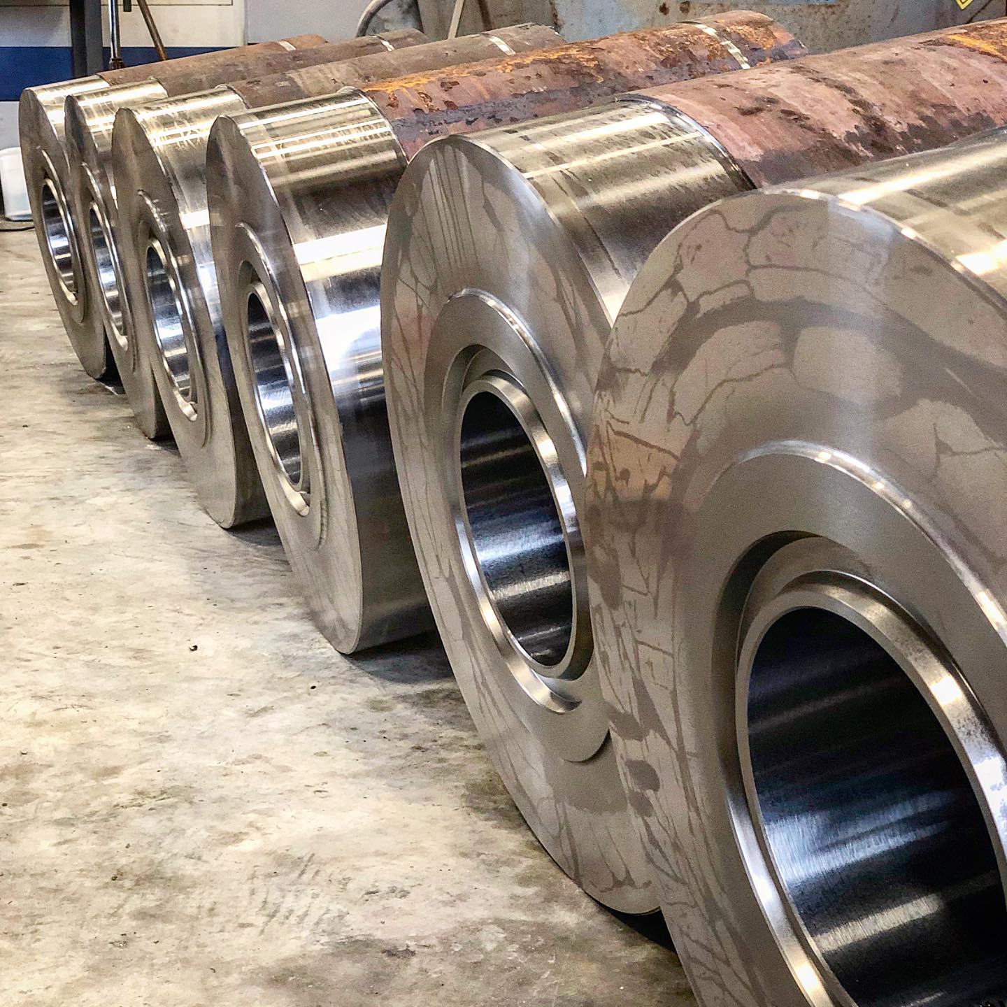7-1/16โ 15M flg faces lining up today.
#cnc #cnclathe #cncmill #cncmilling #milling #lathe #buisness #industrial #manufacturing #manufacture #machine #cncmachines #machine #machines #machinery #machinist #metalwork #cncmachining #cncmachined #technology #mazak #doosan #fanuc #doosancnc #oilfield #oilfieldmanufacturing #machinedparts #instamachinist