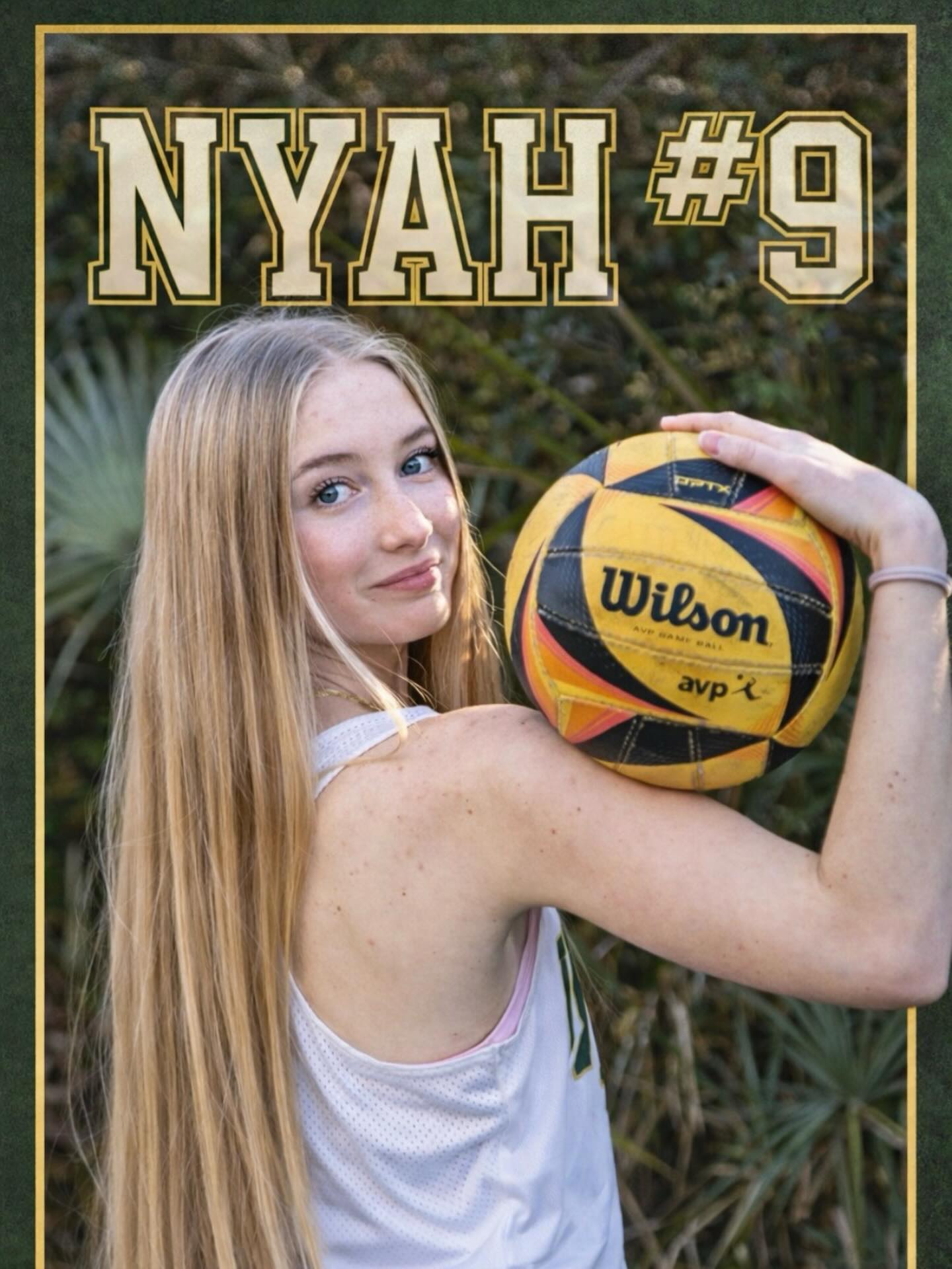 👑 Meet Nyah Engle 👑
📚 Sophomore
🏐 1st Year Viera Beach Volleyball Player
🎵 Favorite song: Heavy by Collective Soul
Fun Fact: Nyah has been playing volleyball for 5 years