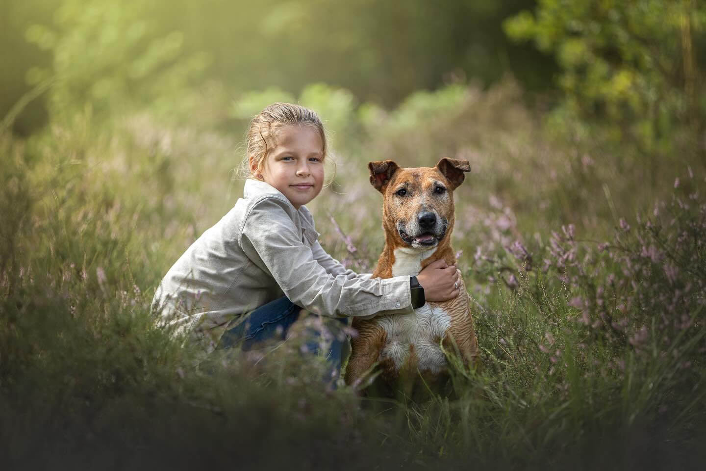 Tijd voor een update!😅
Het is even stil hier en dat heeft een reden! Ik ben namelijk bezig met een tof nieuw project en dat vergt veel tijd, daarom ligt het fotograferen even stil en is het dus tijdelijk niet mogelijk op nieuwe shoots in te plannen.
Mocht je nou ondernemer zijn of nog een cadeaubon hebben om in te wisselen? Dan kun je uiteraard gewoon een shoot met mij plannen🌿.
Graag op de hoogte blijven van de laatste updates? Zet dan even de meldingen aan rechtsboven op mijn Instagram pagina!🔔