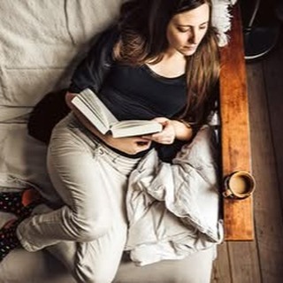 Being sick this week taught me something: I'm really bad at resting.
The anxiety. The guilt. The inability to just let my husband load the dishwasher without my mind racing.
Why is self-care so hard for us?
New blog - link in bio or here: https://www.fiftyseasonedlife.com/post/why-is-resting-so-hard-a-gen-x-woman-s-struggle-with-self-care
#FiftyAndSeasoned #SelfCare #LetYourselfRest