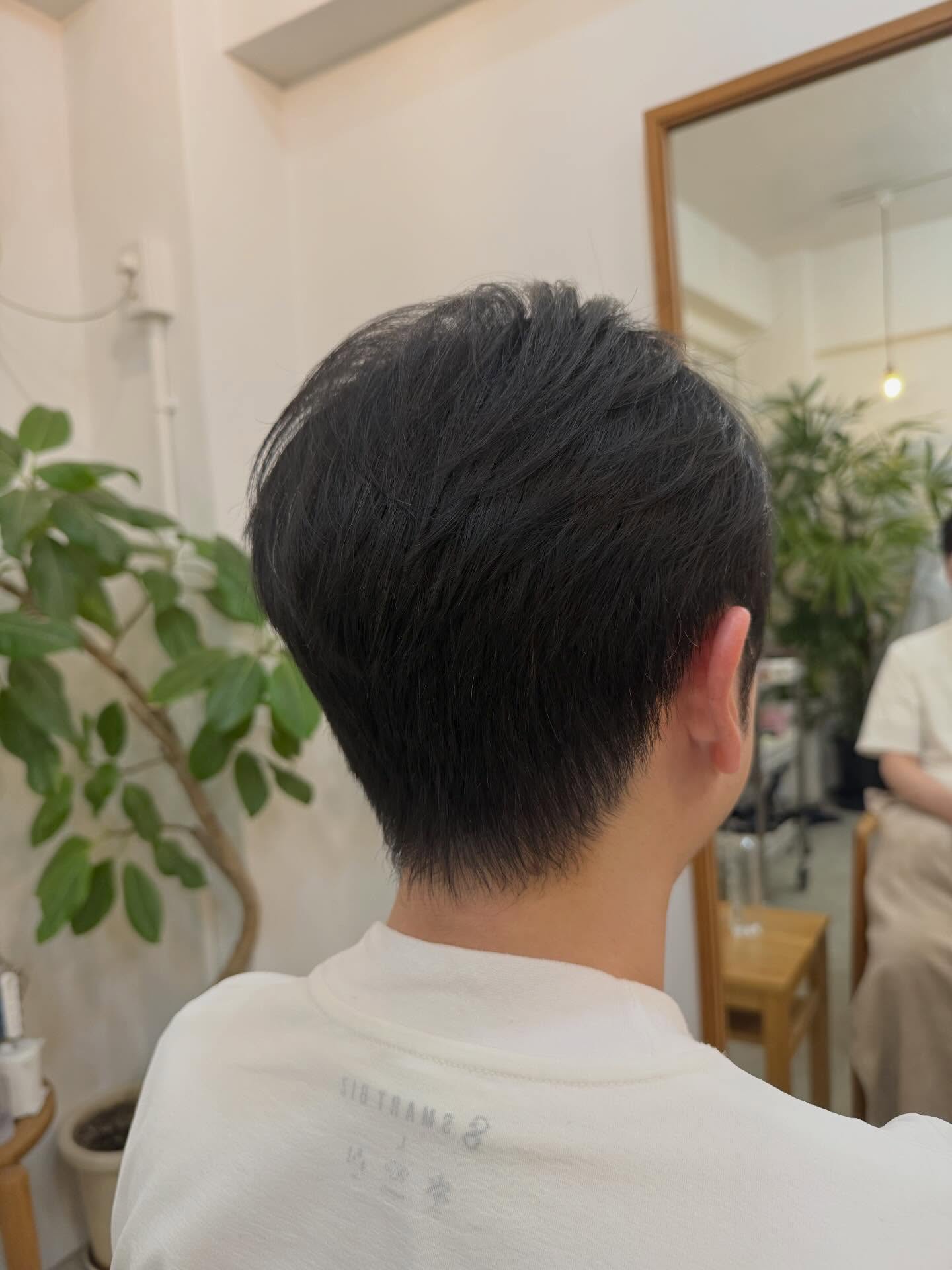 メンズカット。
•
さっぱり。
•
•
#福岡美容室
#メンズカット
#ブリーチ
#ハイライト
#soisu