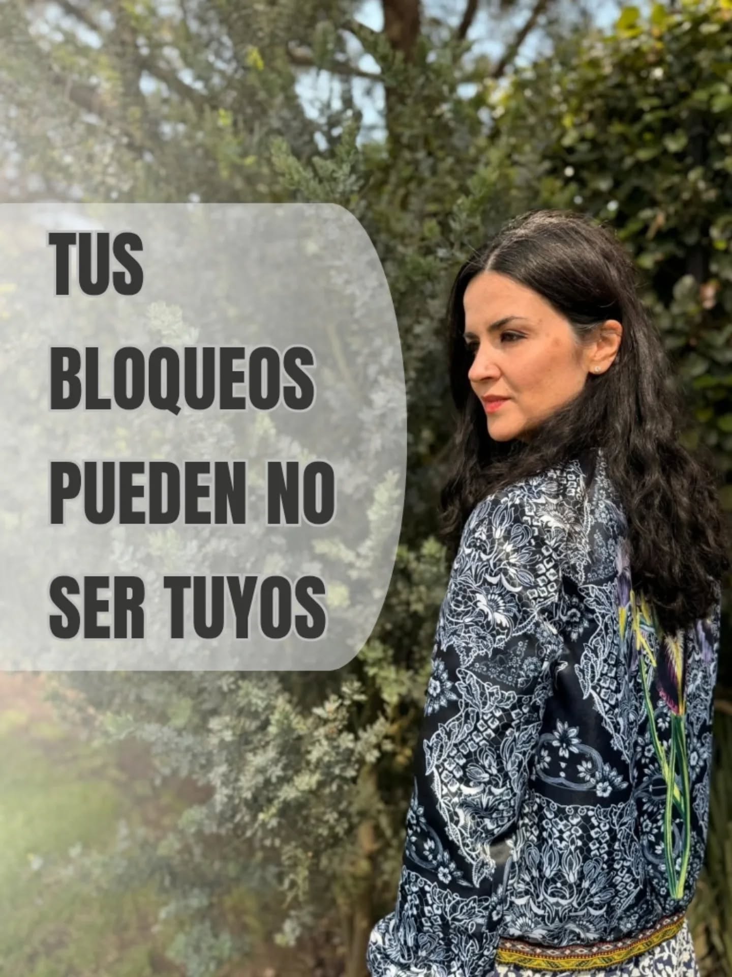Si sientes que ya has intentado de todo, pero aún así repites historias, relaciones que duelen, bloqueos, te da miedo a avanzar o a mostrarte…
Tal vez no empezó contigo.
Durante 7 generaciones tu linaje ha construido un campo energético que sigue influyendo en tus decisiones, tus emociones y tu camino.
Lo que no se resolvió… se hereda.
Pero también se puede liberar.
Con mi método Matrix de la Vida identificamos esos programas inconscientes y los desbloqueamos.
A veces una sola sesión cambia todo.
✨ Si quieres comprender tu historia y transformarla, recibe un diagnóstico gratuito, comenta Matrix.
#linaje #sanarheridas #7generations #autoconomiento #matrixdelavida