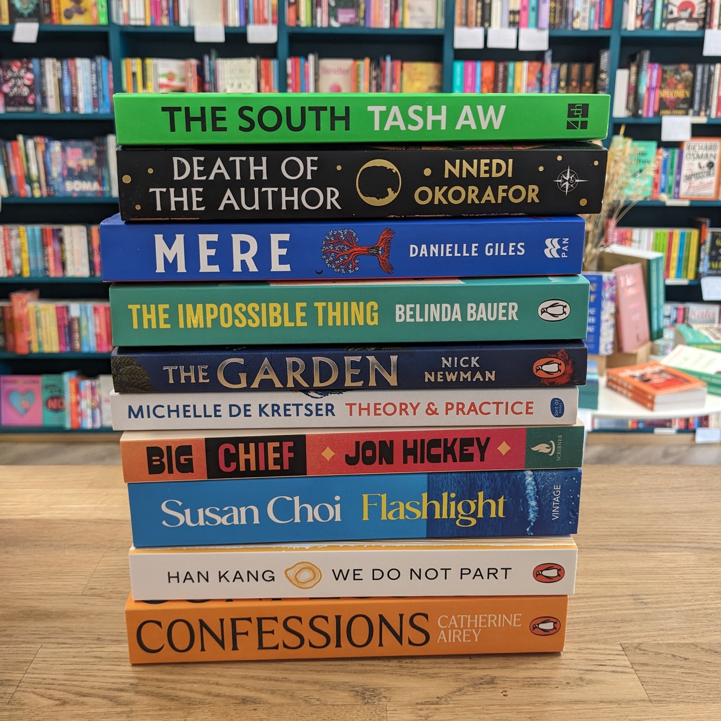 Gorgeous stack of new paperbacks! Every one of these is a staff favourite, so you really can't go wrong. Come find something lovely to read on this sunniest of days 🌞📚
#indiebookshop #bristol #bristolbookshop #bookshop #bookstagramuk #bristolbookstagrammers #bookstagram #bookshopsofinstagram #bs5