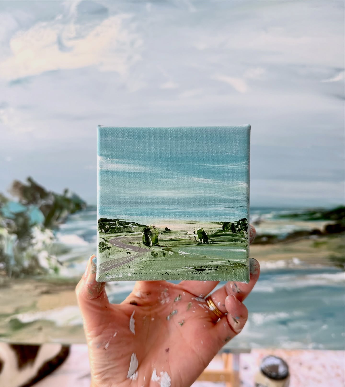 Another mini for my growing little collection. I have about 6 of these teeny minis now. Not sure if I’ll release them for sale at an ‘affordable under $100’ price…or hang on to them to give away to those that purchase the bigger piece - that produced the leftover paint they were created with. Hmmm. Decisions.
In any case, this little roadscape has me wishing I was on that road to the beach this weekend. 🌊🤍
#weekendroadtrip #tinypainting #miniart #getawayweekend #roadtothebeach