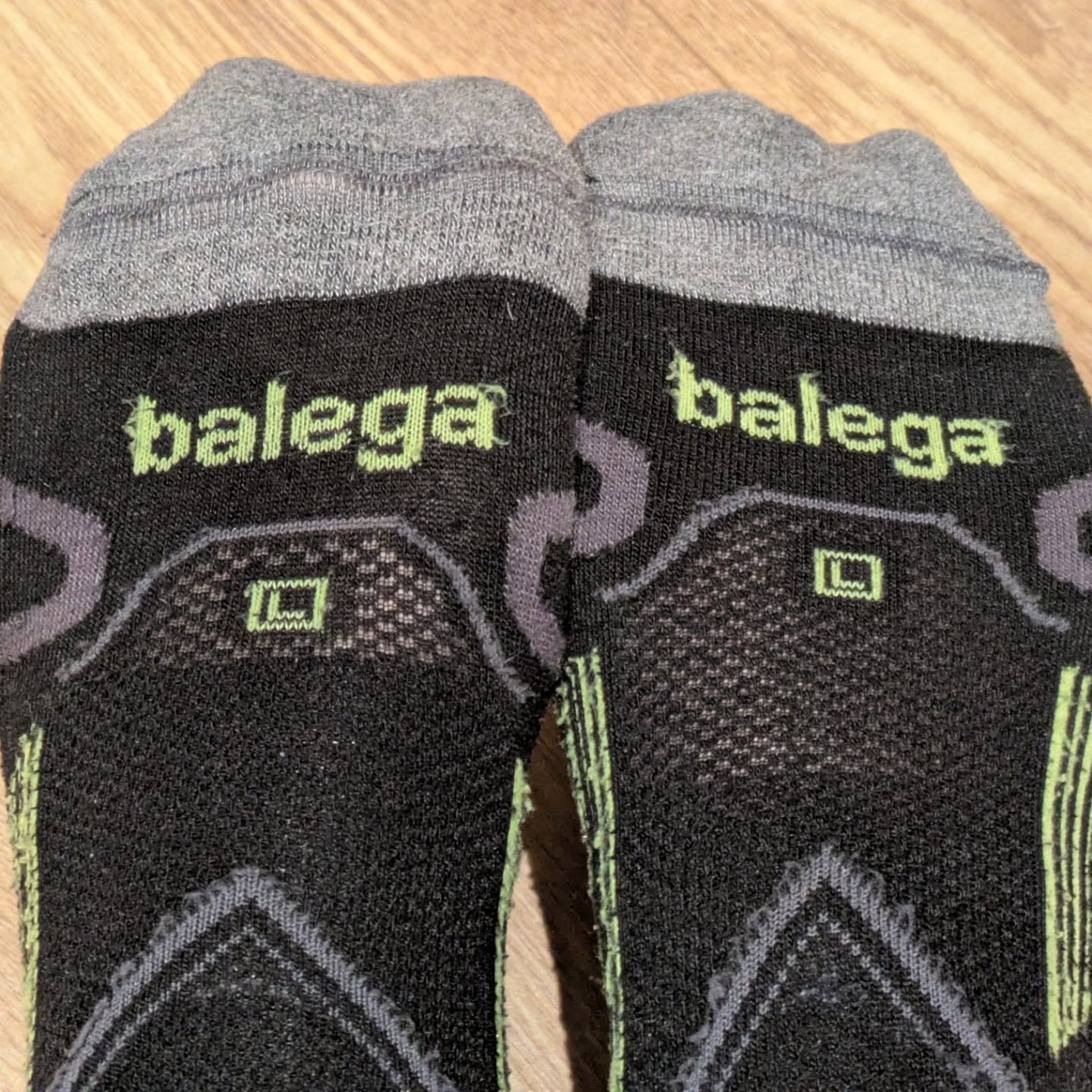 Honestly thought @balega_uk had sent me two LEFT socks until I realised I had ordered LARGE.