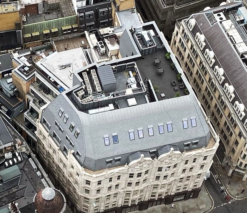 Eastcheap, London.
Completed on a fully non combustion build up, here you can see AMR's roofing & cladding using Vm Zinc Quartz, a mixture of standing seam and Diamond shingles.
AMR also fabricated the dormers in VMZINC.
AMR had full build for this project, main contractor Collins Construction Ltd.
@collinsconltd @vmzincuk