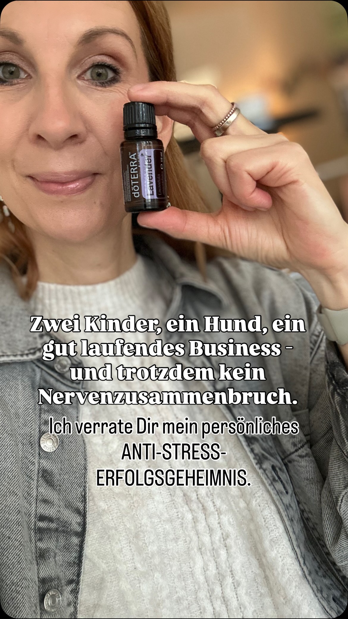 Zwei Kinder, ein Hund, ein Business – und trotzdem kein kompletter Nervenzusammenbruch.
Ich sag’s ehrlich 🤯
Mein Alltag ist laut.
Unberechenbar.
Und oft einfach zu viel.
Was mir hilft, nicht ständig im Funktionsmodus festzuhängen?
Produkte & Routinen, die mir wirklich Stress abnehmen – nicht mehr To-dos draufpacken.
✨ weniger Reizüberflutung
✨ mehr Ruhe im Kopf
✨ Unterstützung, die sich an mein Leben anpasst
🌿 und natürlich meine liebsten ANTI-STRESS-doTERRA-PRODUKTE.
Aber:
🌿 Was für mich funktioniert, muss nicht automatisch für dich passen.
🌿 Und genau deshalb gibt es bei mir keine 08/15-Empfehlungen. Als erfahrene doTERRA Welnessberaterin gehe ich ganz individuell auf Deine persönlichen Themen und Fragestellungen ein.
👉 Wenn Du Dich hier wiedererkennst
👉 und Dir individuelle Unterstützung wünschst
👉 und Dich mit natürlichen Produkten & gesunden Routinen in Deinem Alltag unterstützen möchtest
dann lass uns sprechen 🤍
Wir schauen gemeinsam,
🌿 wo dein größter Stressfaktor liegt
🌿 was du wirklich brauchst
🌿und welche Produkte zu deinem Alltag passen
Ich freue mich darauf, Dich 1:1, empathisch und vertraulich zu unterstützen.
🫣 Ach, wer hatte denn noch früher ein dieser wunderschönen Beiss-Schienen für die Nacht?
Herzliche Grüße,
Britta
doTERRA WELLNESS BERATERIN
BUSINESS & COMMUNITY MENTORIN
#unternehmerin #vereinbarkeit #vereinbarkeitfamilieundberuf #gründerin #stress
