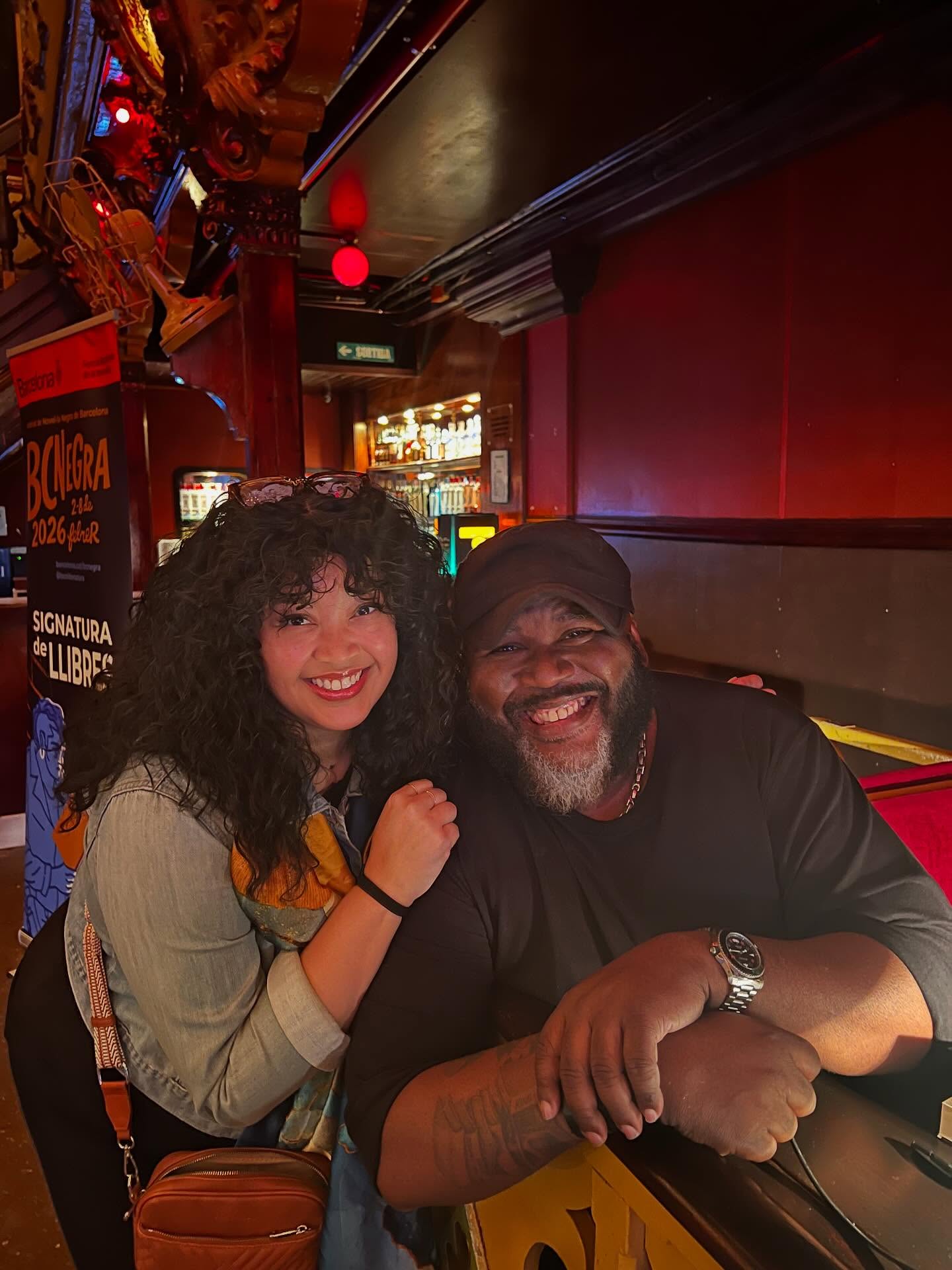 I had the distinct pleasure of attending my first bookish event in Barcelona along with a @ldlainc co-agent and colleague (Jennifer, muchas gracias para la invitación). I was so excited to finally meet @leoking8473 in person—an author friend I have admired from afar for quite some time. He and @jordan_harper_yo spoke on their newest projects, on the craft, on how the genre can be used for social commentary to address what others can’t, on Hollywood and adapted works. The Spanish translation of KING OF ASHES was available, and I can’t wait to dig in.
Such an interesting dynamic to witness, given the interview questions were asked in Catalán and their responses were in English. And the moderator was fantastic. Many in the audience listened to remote translations. I’m really in awe of both of these talents and excited at this introduction to the literary world in a global scale. Can’t wait for the next event. ☺️
#bcnnegra2026 #literaryagent #authorsofinstagram #blackhistorymonth