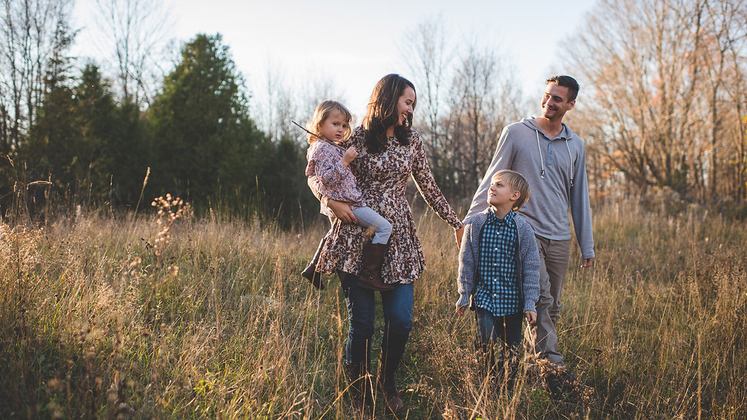 When family ties get strained, healing is possible. In her new post, Audrey Malone, MSW, LCSW, breaks down how family therapy improves communication, reduces conflict, and rebuilds trust. Tap the link in bio to read more and start the conversation at home. Link in Bio #FamilyTherapy #FamilyWellness #MentalHealthMatters #CommunicationSkills #ParentingTips