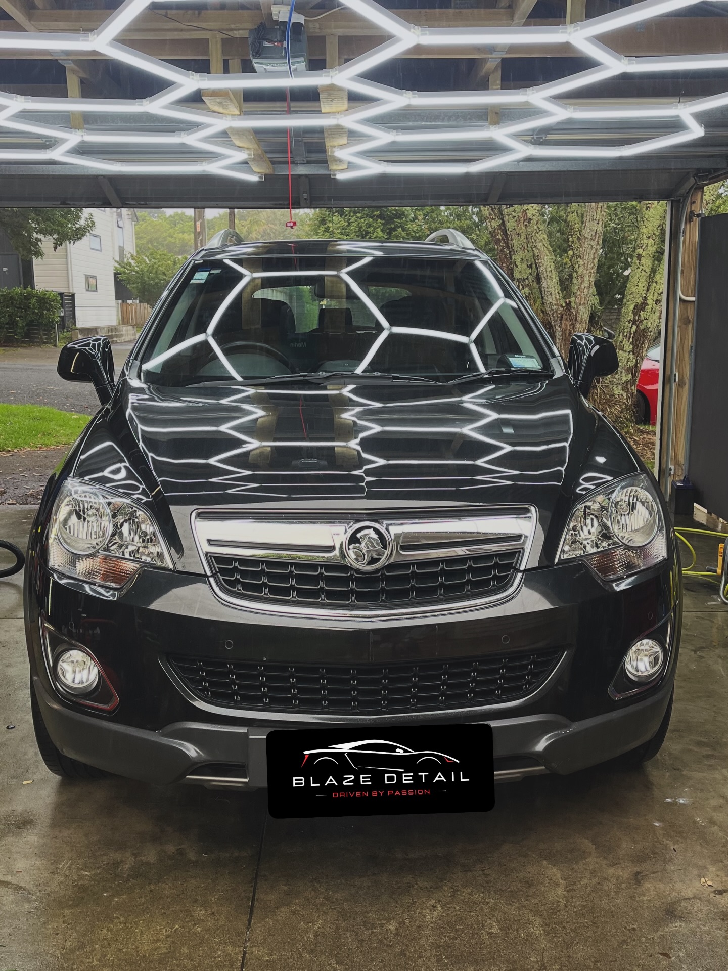 Proof that age doesn’t matter…
when the detail is done right.
Holden Captiva restored to a like-new finish !
Book now with us