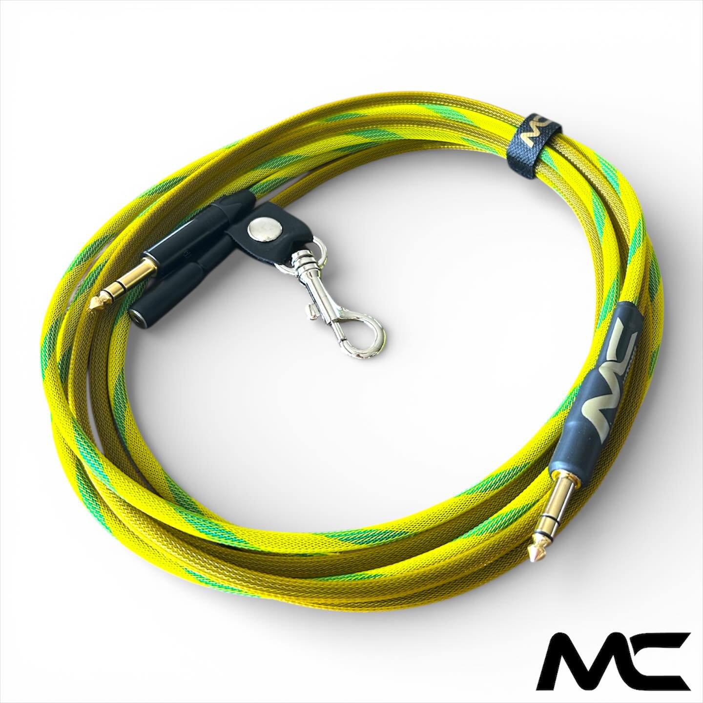 MC CUSTOM VLOG Cable
-
-
Want to customize this same look? Here’s the SPECS:
COLOR(s): Nitrox & Yellow
PLUG 1: Gold TRS 1/4inch (Straight)
PLUG 2: Gold TRS 1/4inch (Straight)
PLUG 3: Gold TRS 3.5mm Plug
LENGTH: 8 feet
-
-
#patchcables #guitarist #fenderjazzbass #guitarbass #acousticguitar guitarplayer guitarra electricguitar guitarsolo fenderguitar Instaguitar guitare gibsonguitars fenderguitars guitargear taylorguitars drums drummers gospel guitarists guitarsofinstagram classicalguitar instagrsmlive bassgruve guitarworld keyboardest instrumentcable neutrik vlogcable