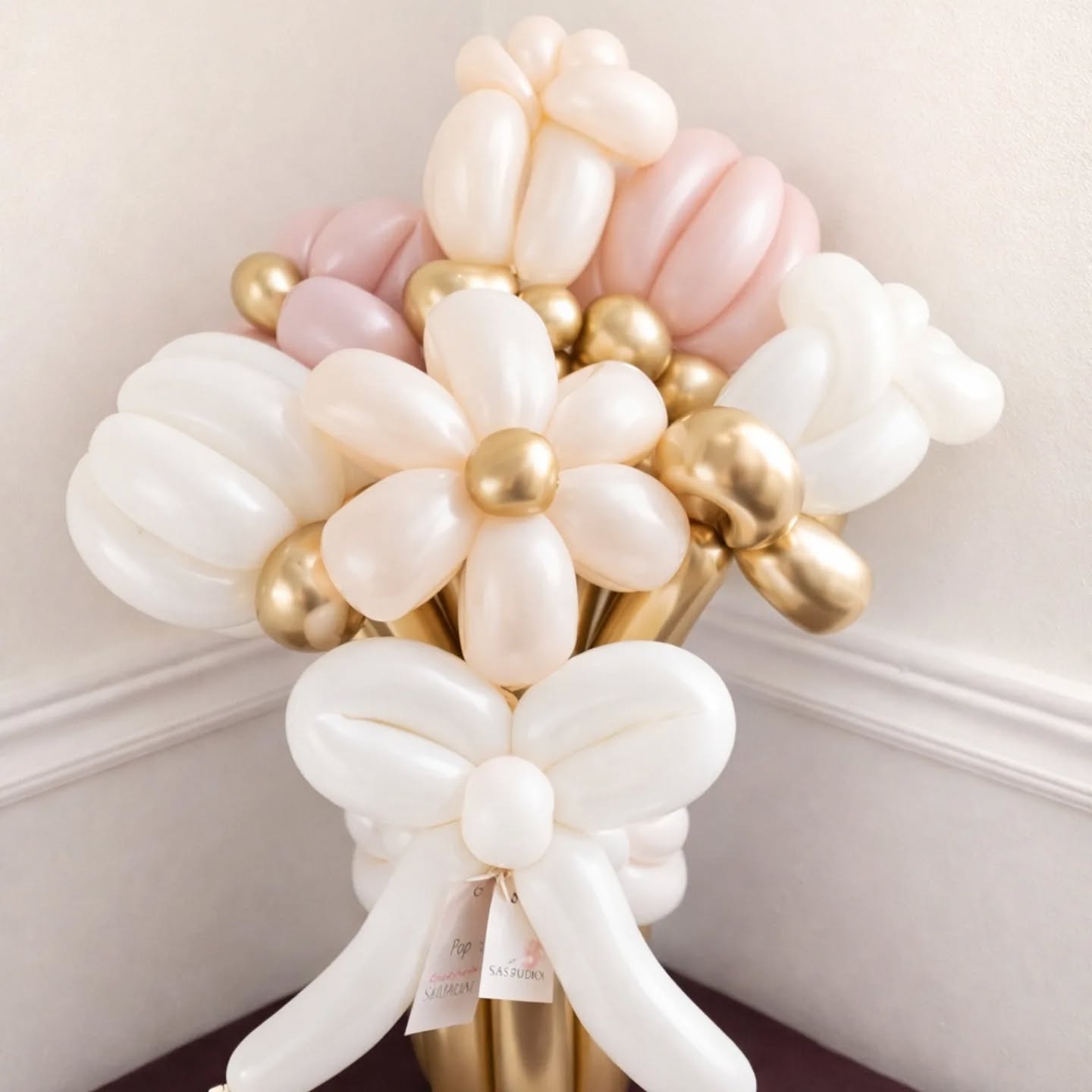 🤍✨ 90 years of love ✨🤍
This soft balloon bouquet was created for a beautiful 90-year-old lady celebrating her birthday 🥹
Blush pink, ivory and touches of gold — delicate, elegant and full of warmth, just like her.
Every arrangement I make is more than balloons…
It’s a moment, a memory, a feeling. 🤍
Honored to be part of such a special milestone.
If you’re celebrating someone you love — no matter the age — let’s make it unforgettable ✨
📍Halifax & surrounding areas
Pop & Party Studio
Balloon decor & party vibes 🎈
#HalifaxEvents #BirthdayMilestone #90YearsYoung #BalloonBouquet #ElegantCelebration PopAndPartyStudio