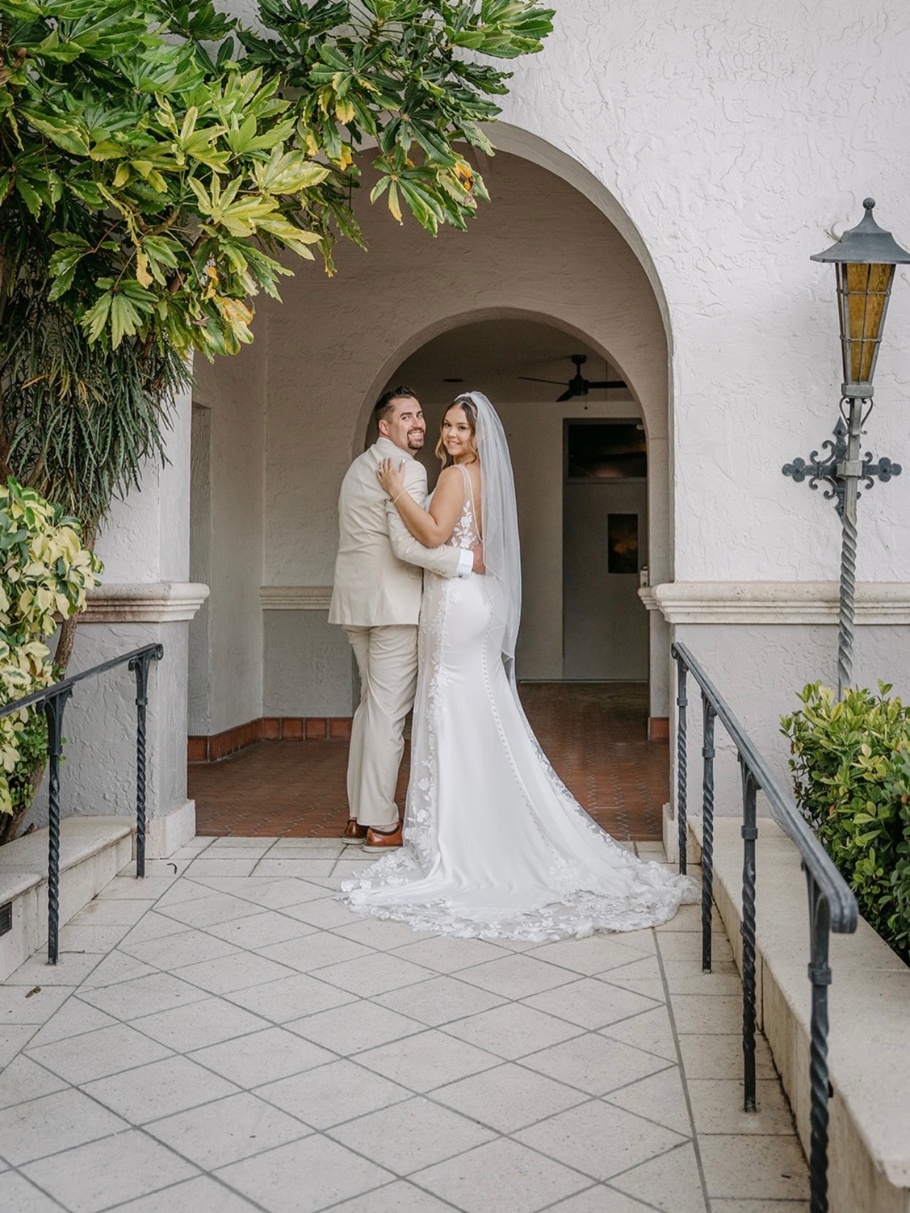 The Pendleton’s ✨✨✨
.
.
.
.
Venue: @bishopeventsfl
Planner: @bbweddingsevents @events_with_savannah_
Beauty @makemeover_aa
Photo @j.arnold.photography
Video @palmfilmproductionllc
Catering & Bar: @duvalsfls
DJ @aheproductionsentertainment
Dress @beareroftheblingbridal
Bridesmaids @azaziebridal
Suits: @suitshopofficial
.
.
.
#bbweddings #weddings #bradenton #bishop #bishopwedding