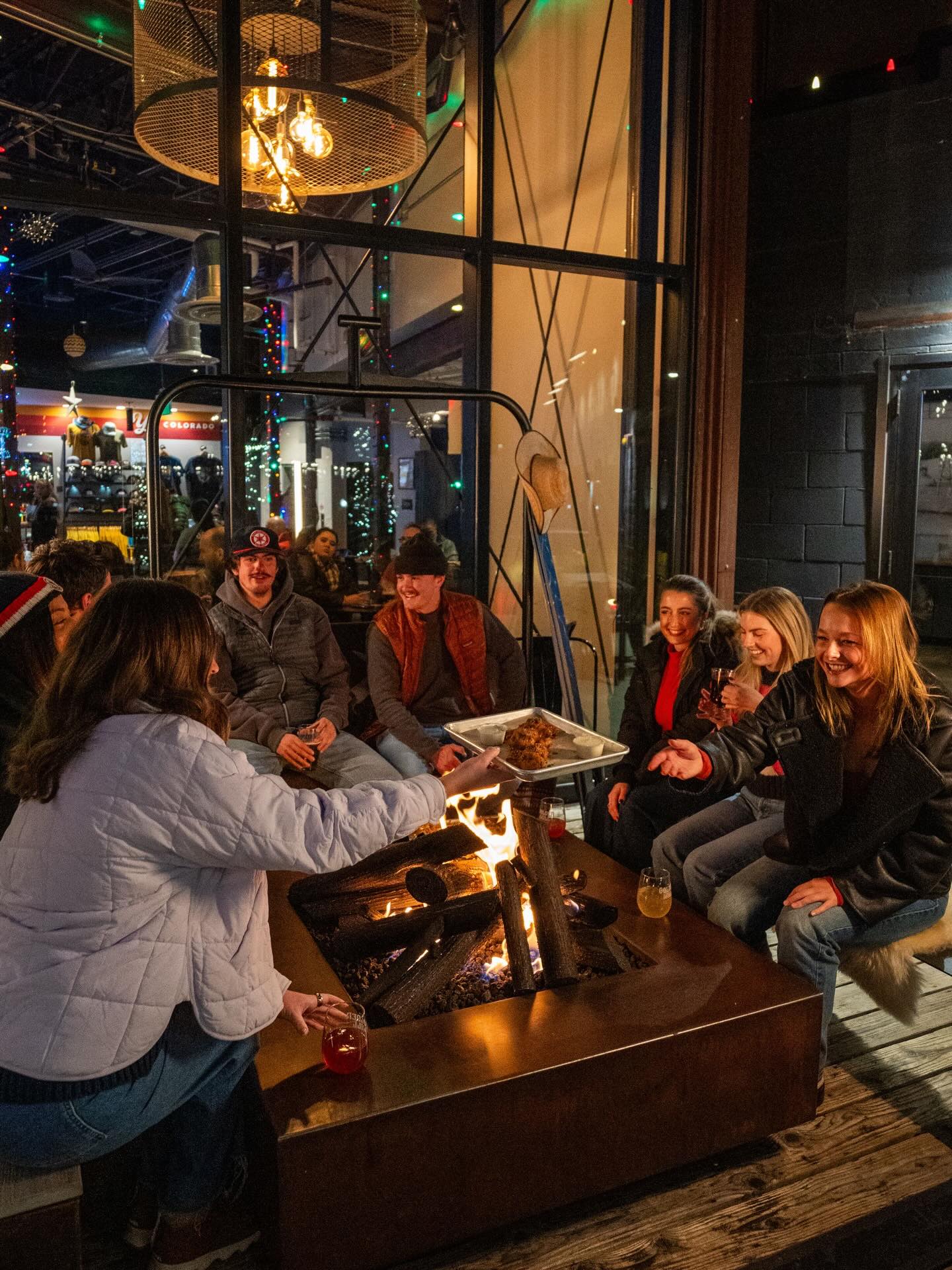 It’s Apres Thursday, and this week we’re partnering with @yocolorado and @coorsdistributingco for live music, exclusive giveaways, and all your tap wall favorites. Grab your apres adventure crew and join us tonight from 5pm - close ⛷️🍻